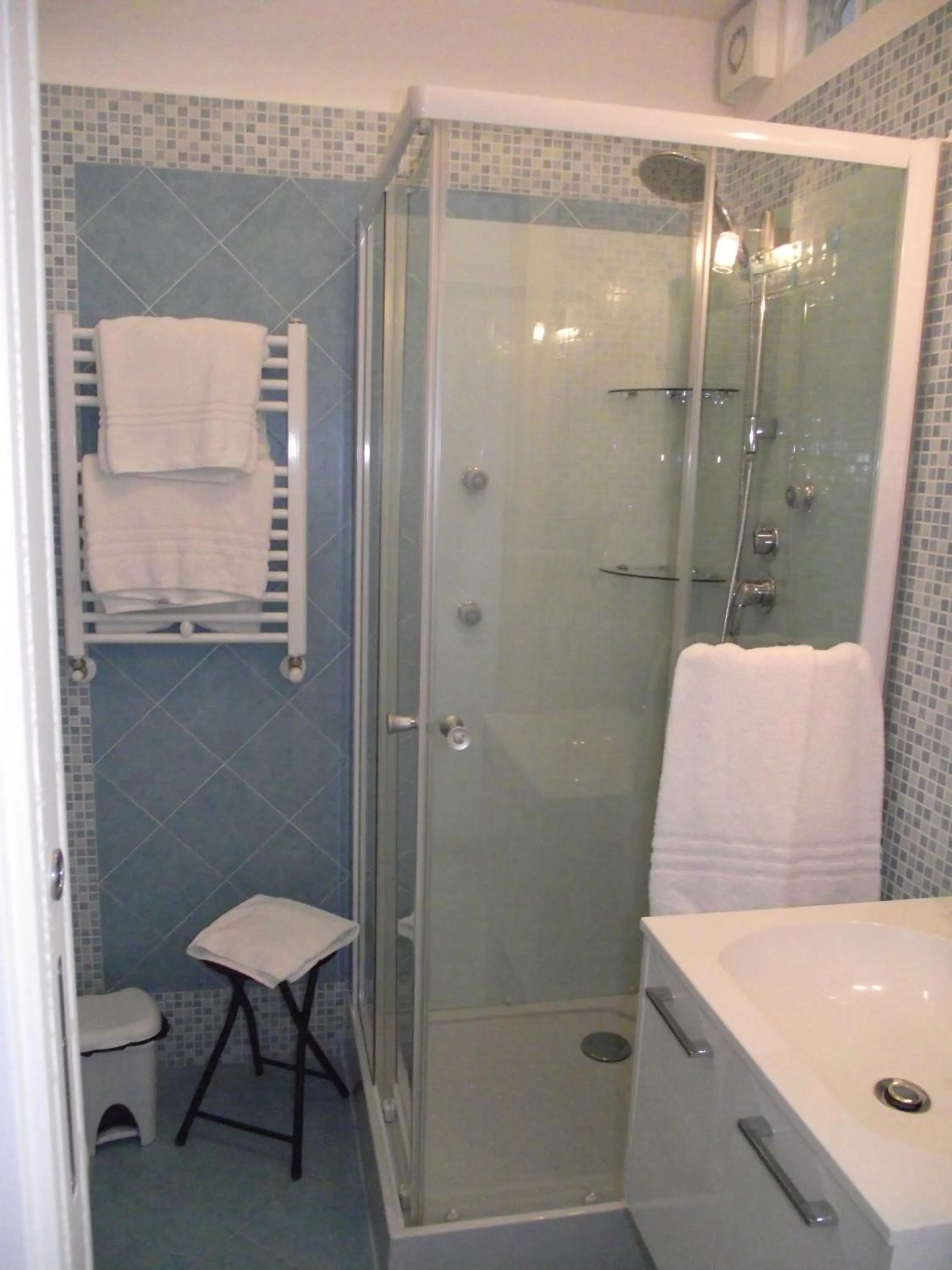 Bathroom in B&B Il Mare degli Dei