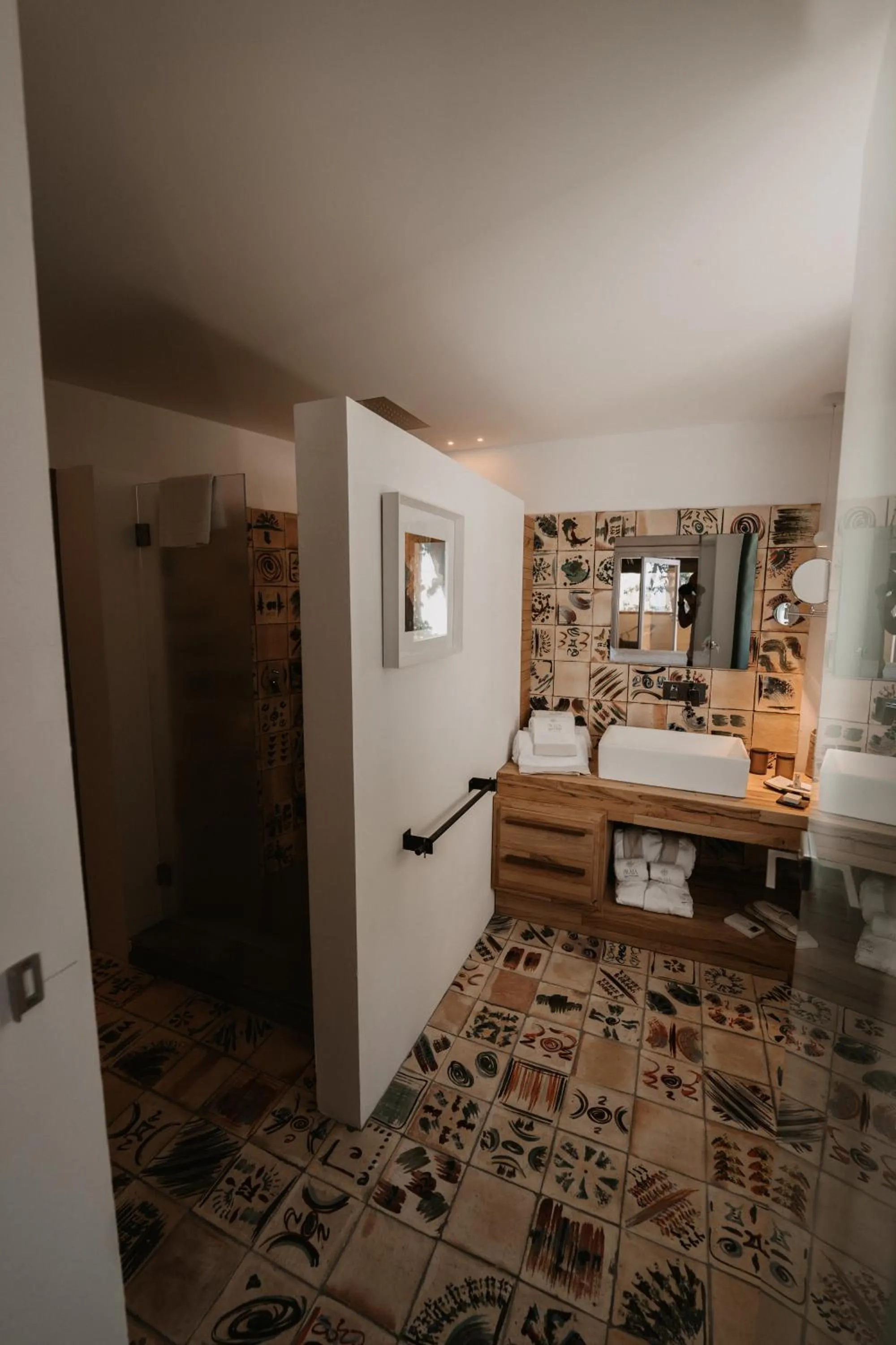 Bathroom in Praia Art Resort - Small Luxury Hotels of the world