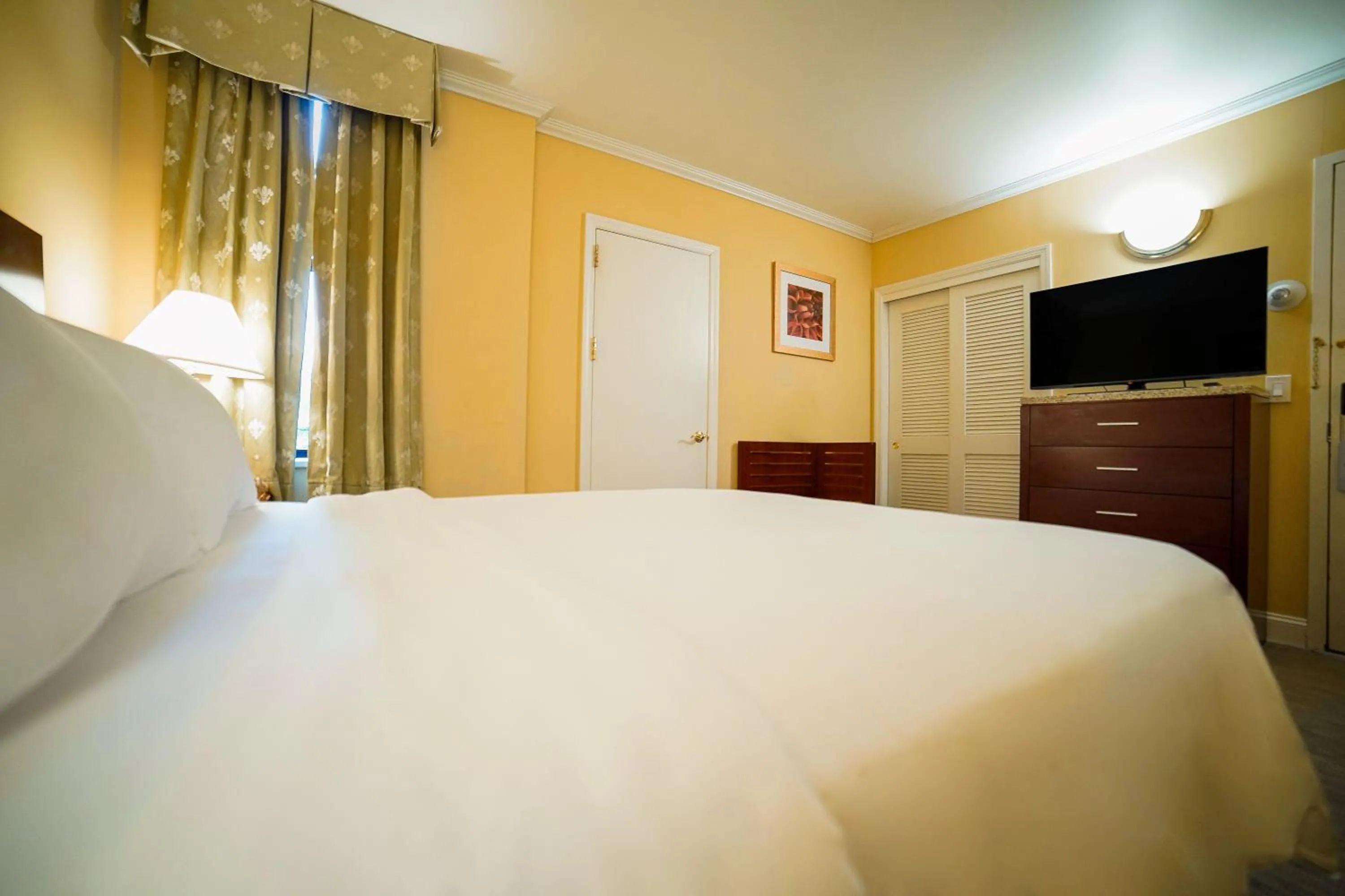 Bed in Hotel Stanford