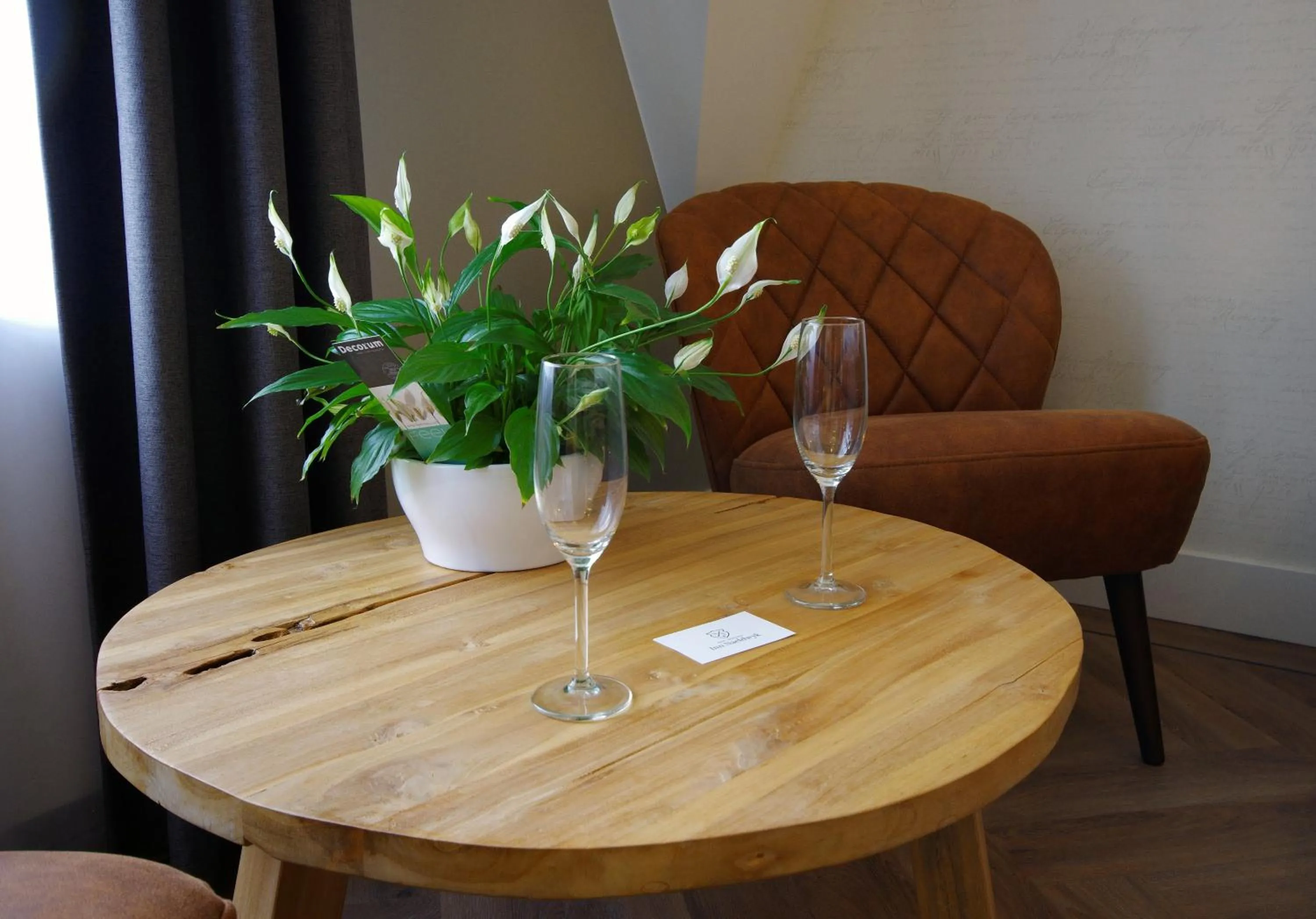 Seating area in Hotel Inn Naeldwyk-Torenburg