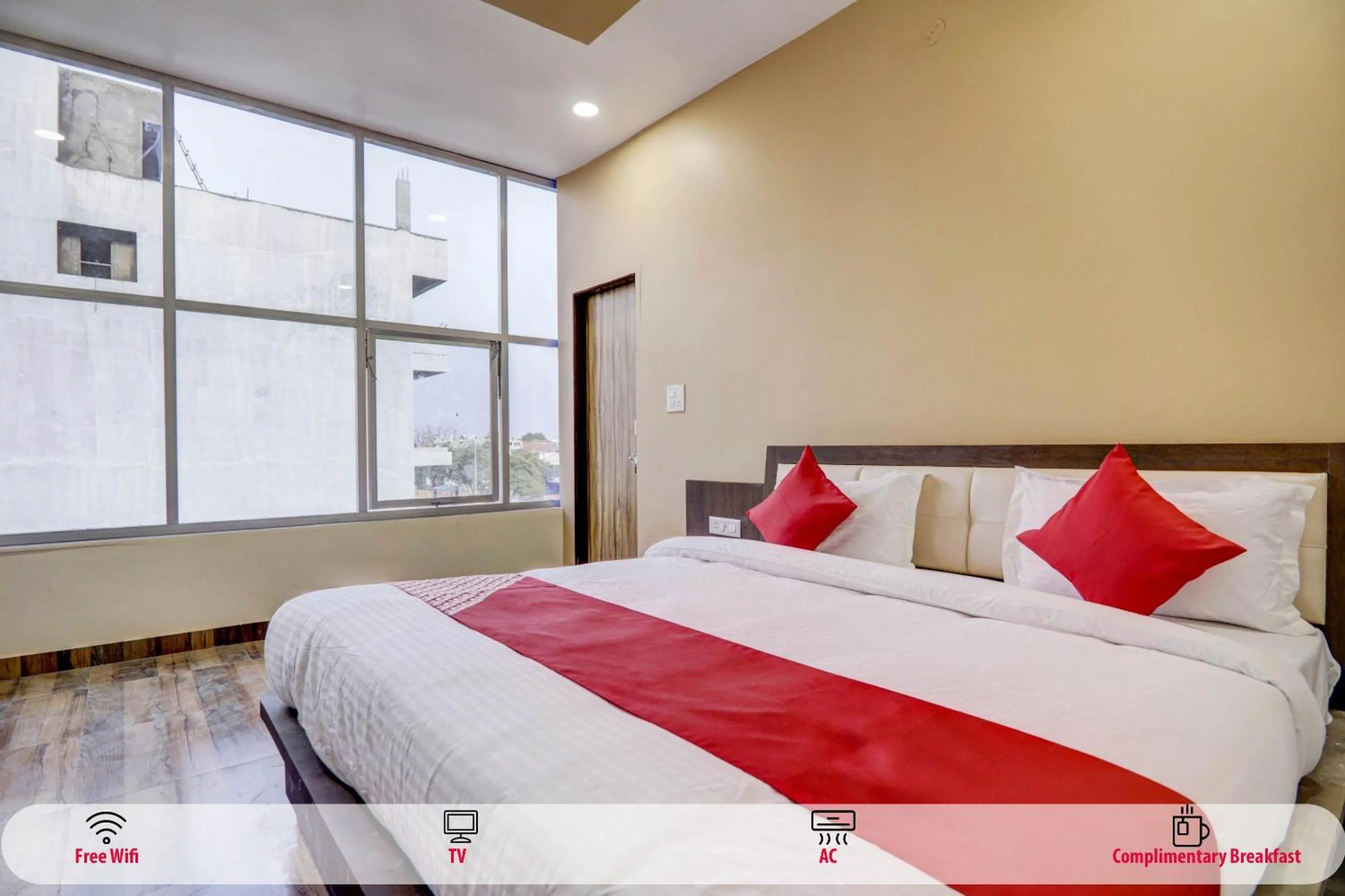 Bedroom, Bed in Hotel O Gd Palace