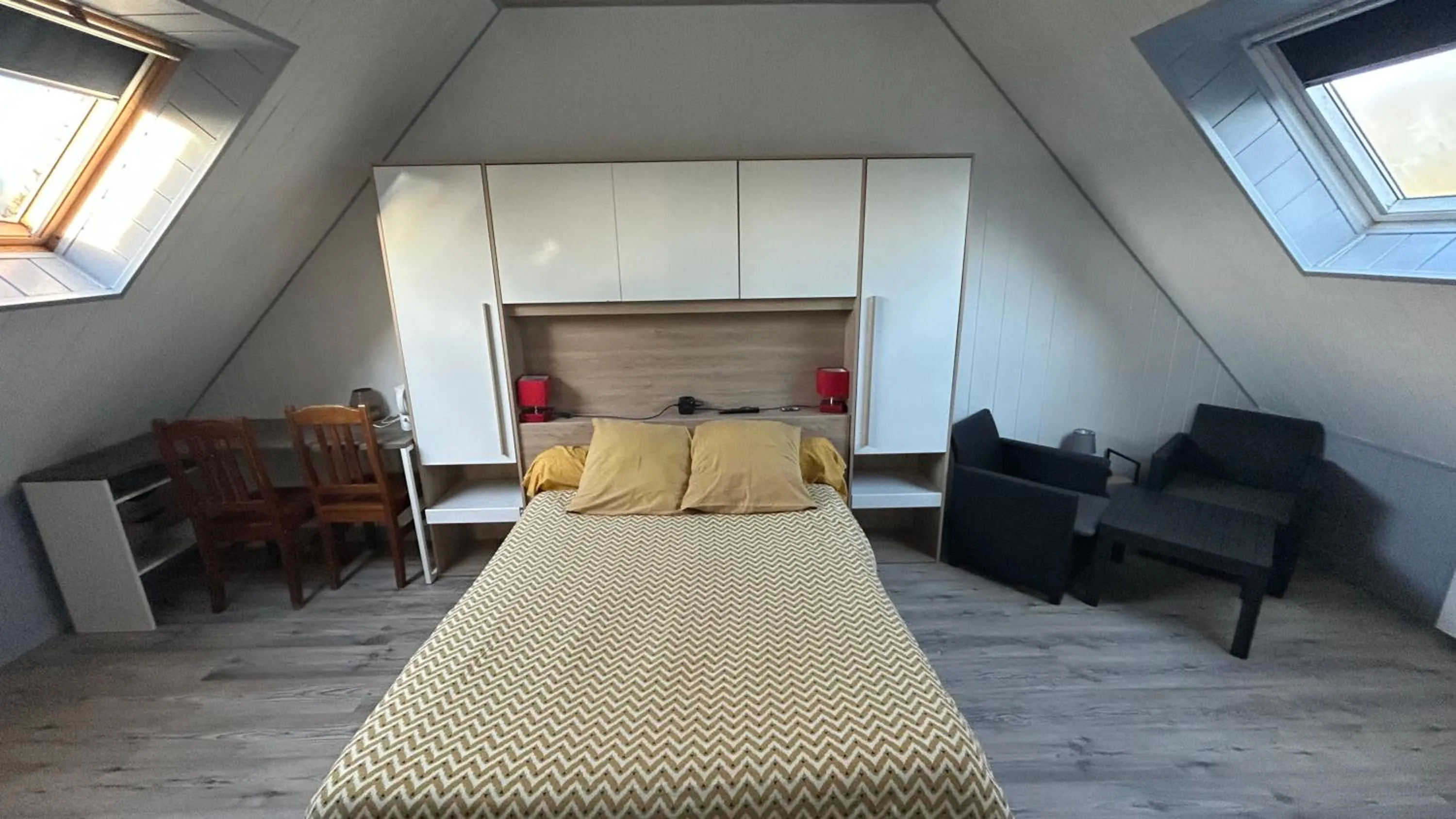 Bed in Entre terre et mer