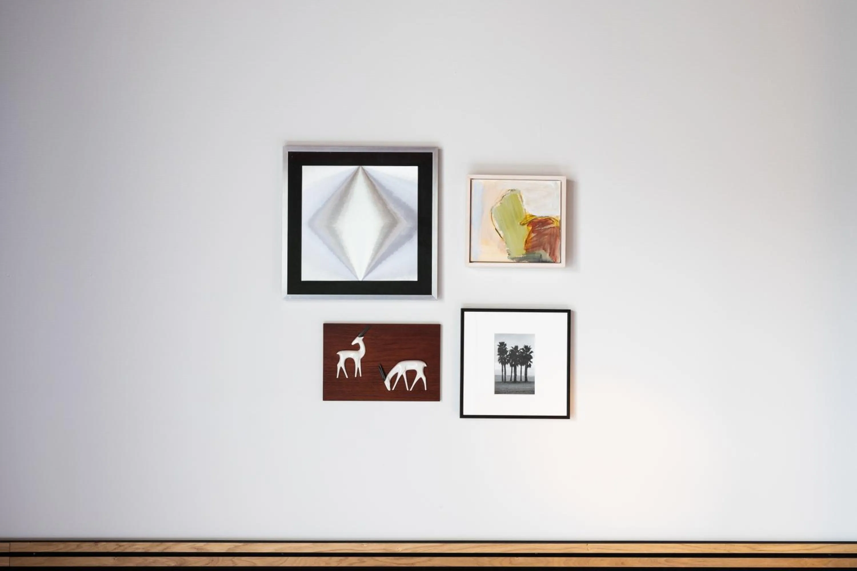 Decorative detail in Weber Hotel 117