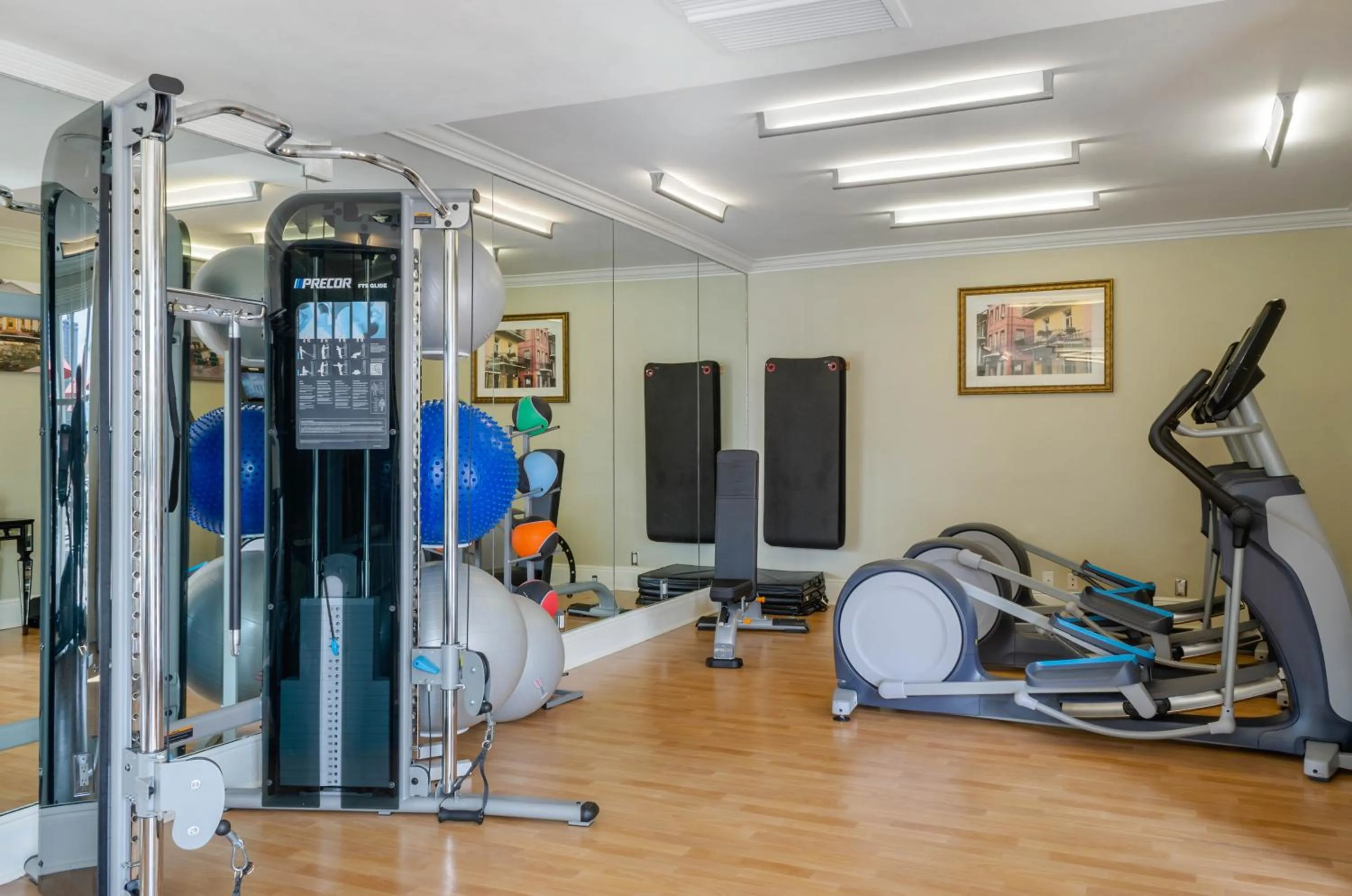 Fitness centre/facilities in Omni Royal Orleans Hotel
