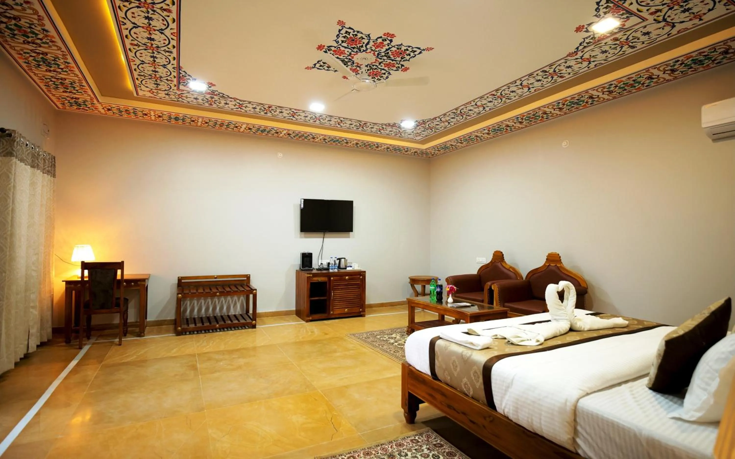 Bed in Bhavya Resort - Luxury Boutique Desert Camp
