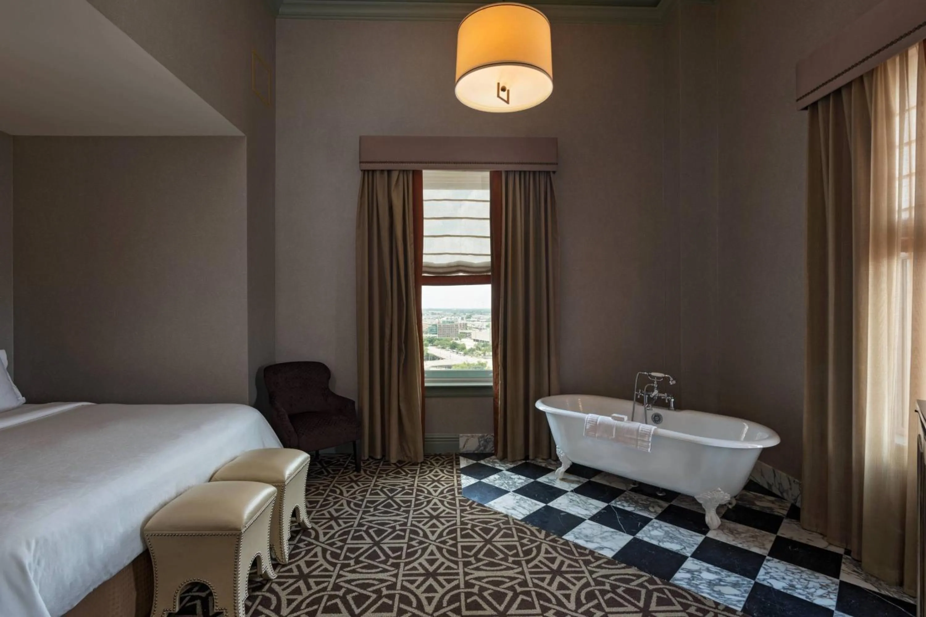 Photo of the whole room, Bed in Hotel ICON, Autograph Collection