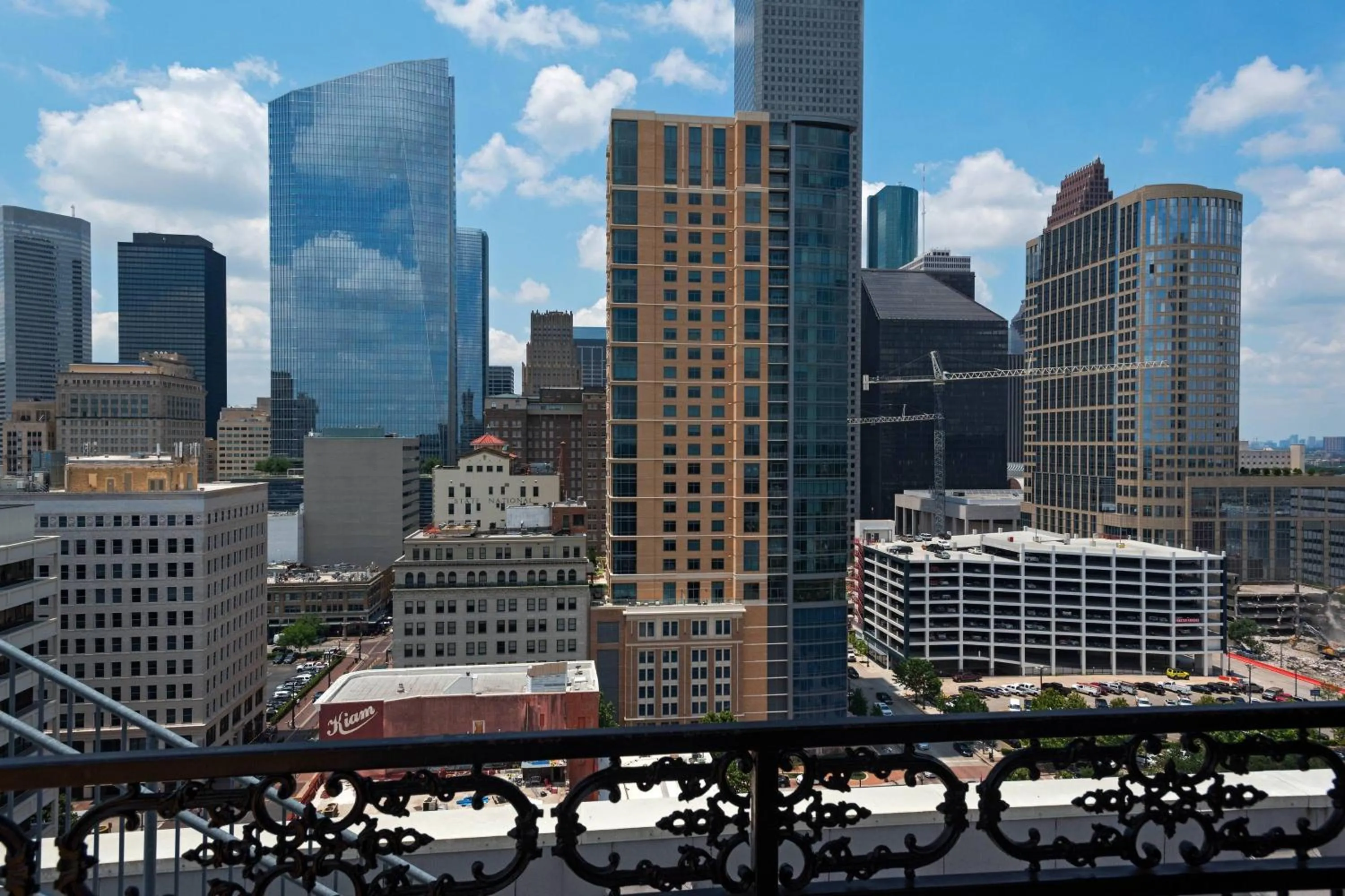 Photo of the whole room in Hotel ICON, Autograph Collection