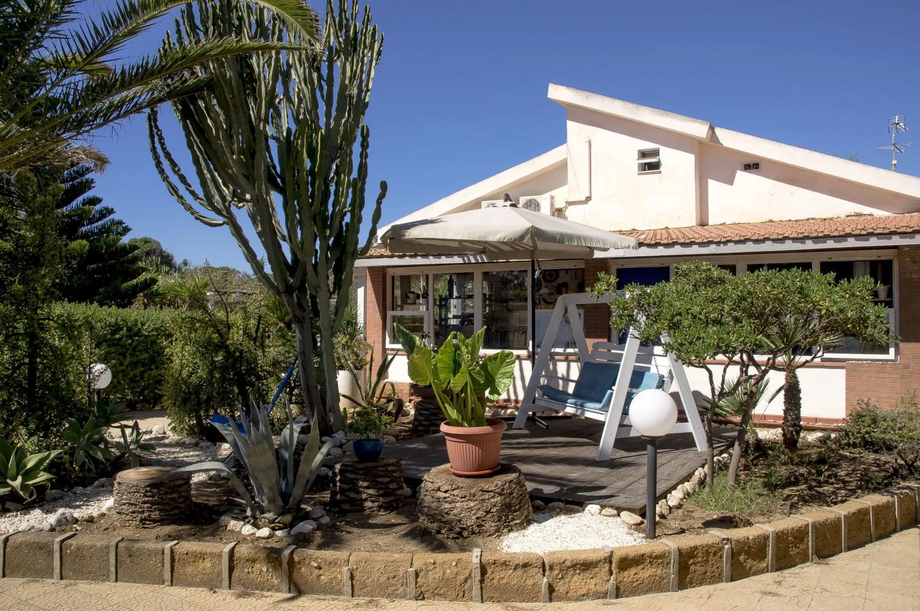 Garden in Villa Cetta B&B