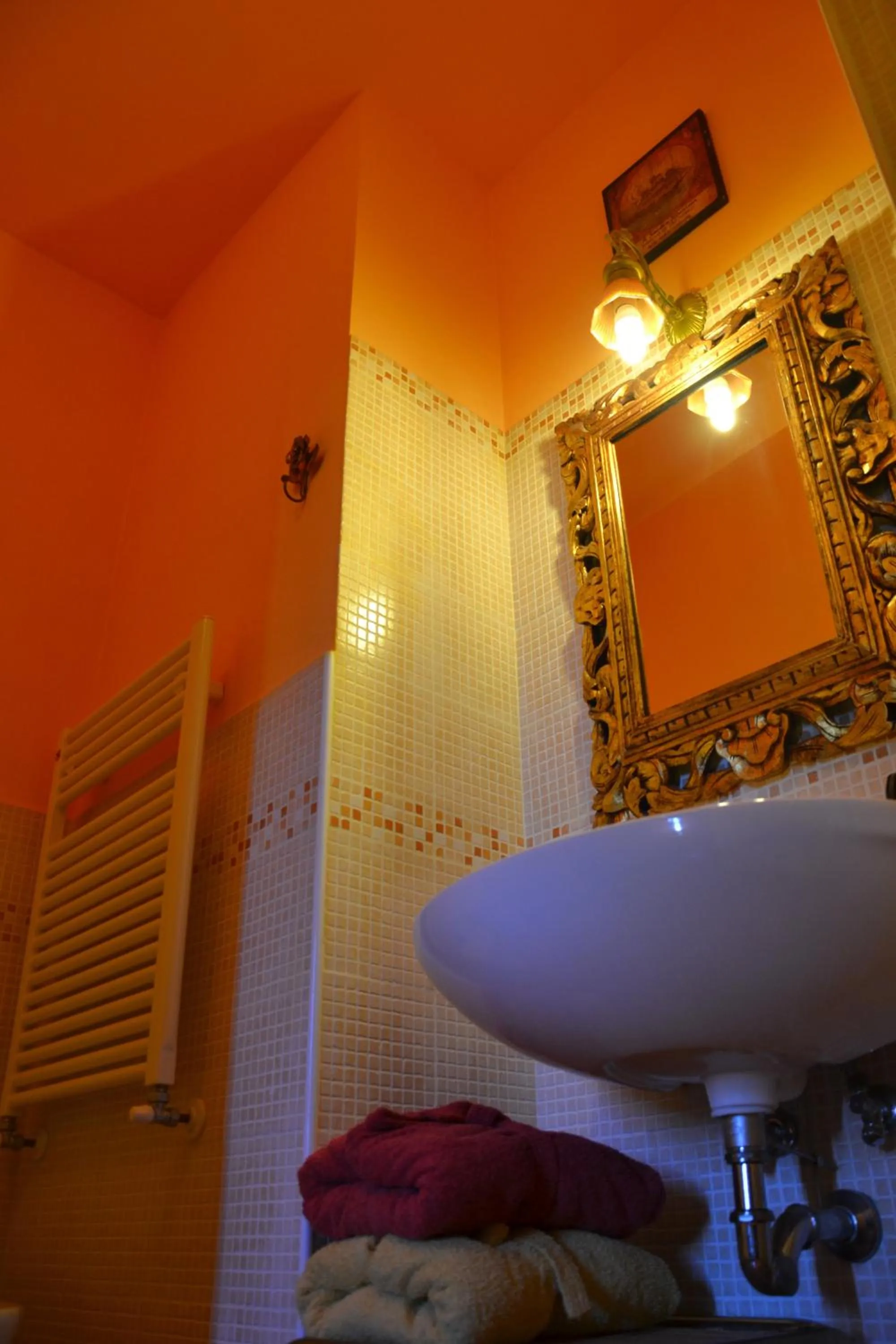 Bathroom in B&B Al Mare Di Greis
