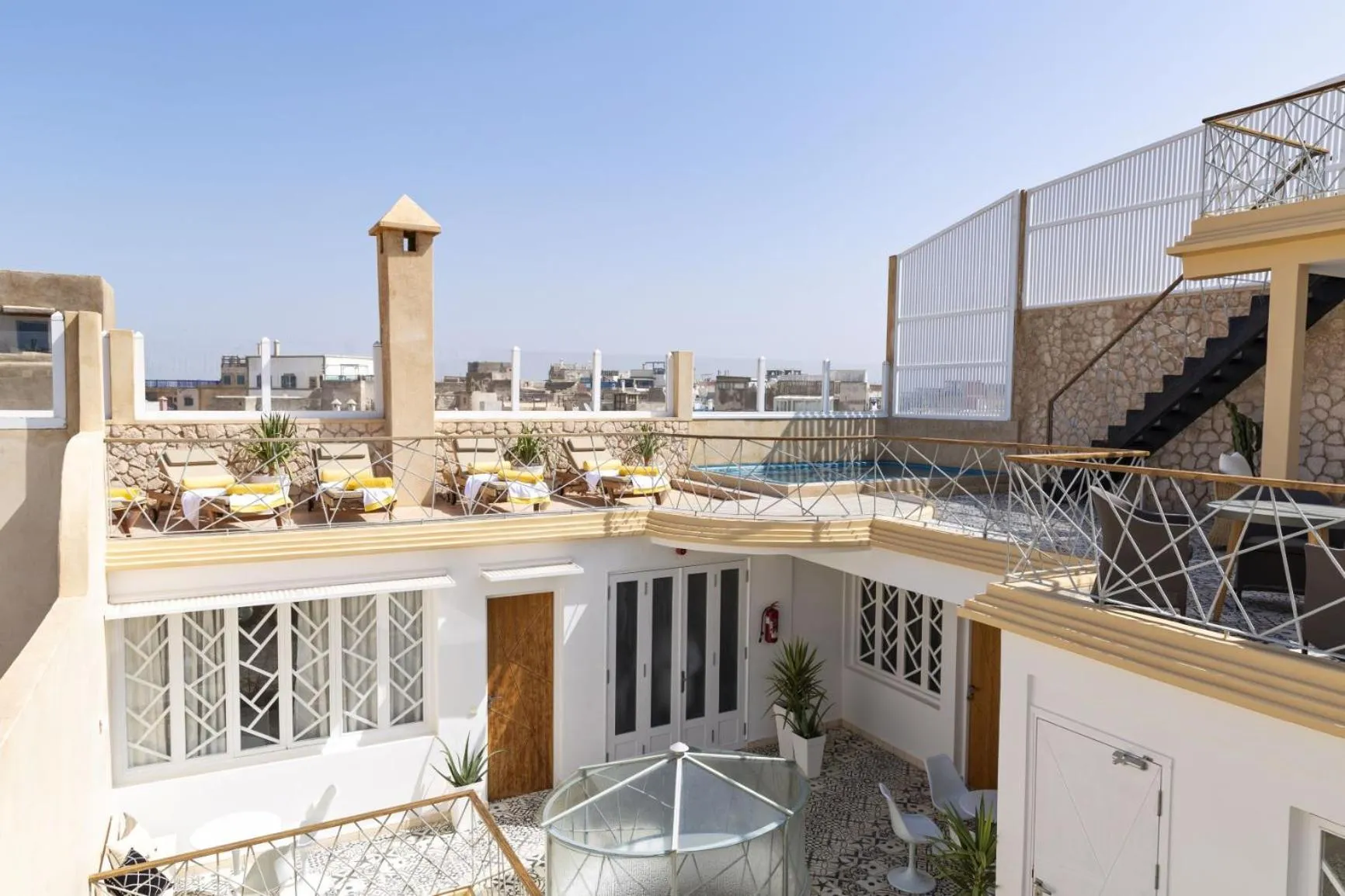 Pool view in Suite Azur Hotel