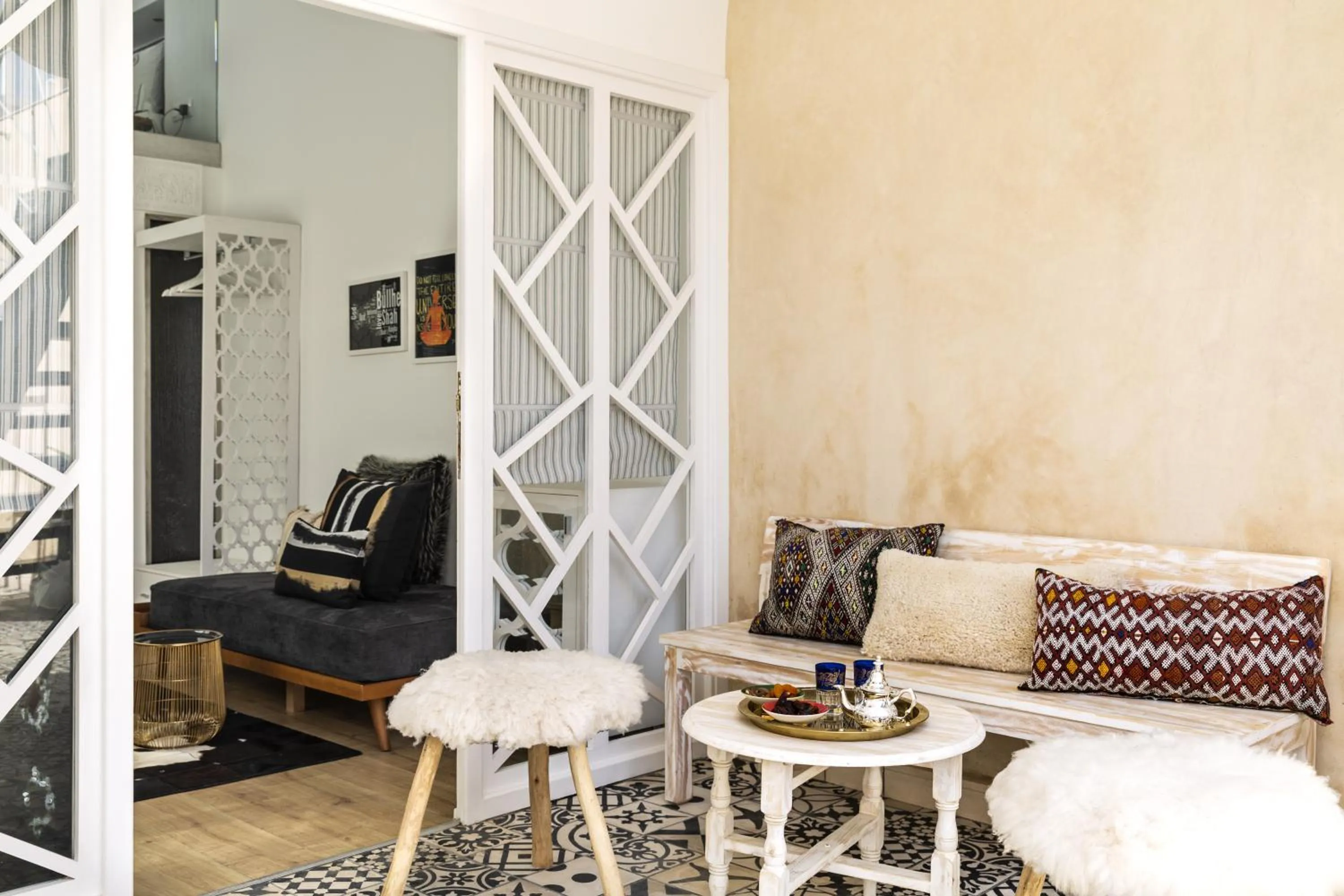 Decorative detail in Suite Azur Hotel