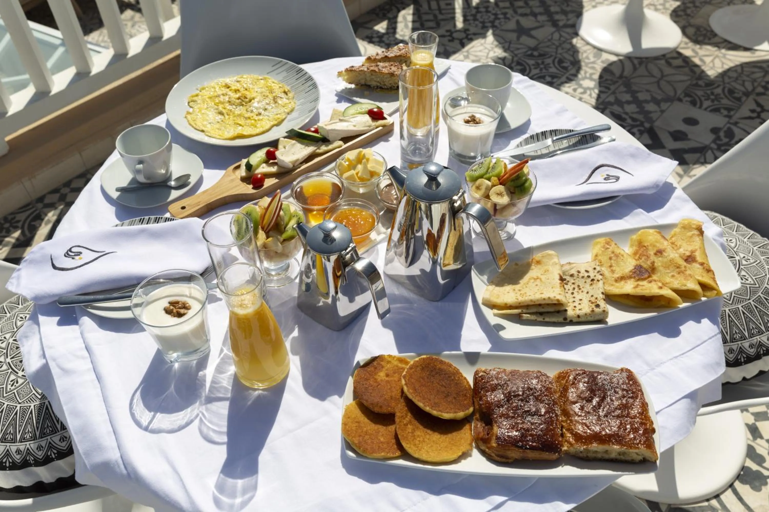 Breakfast in Suite Azur Hotel