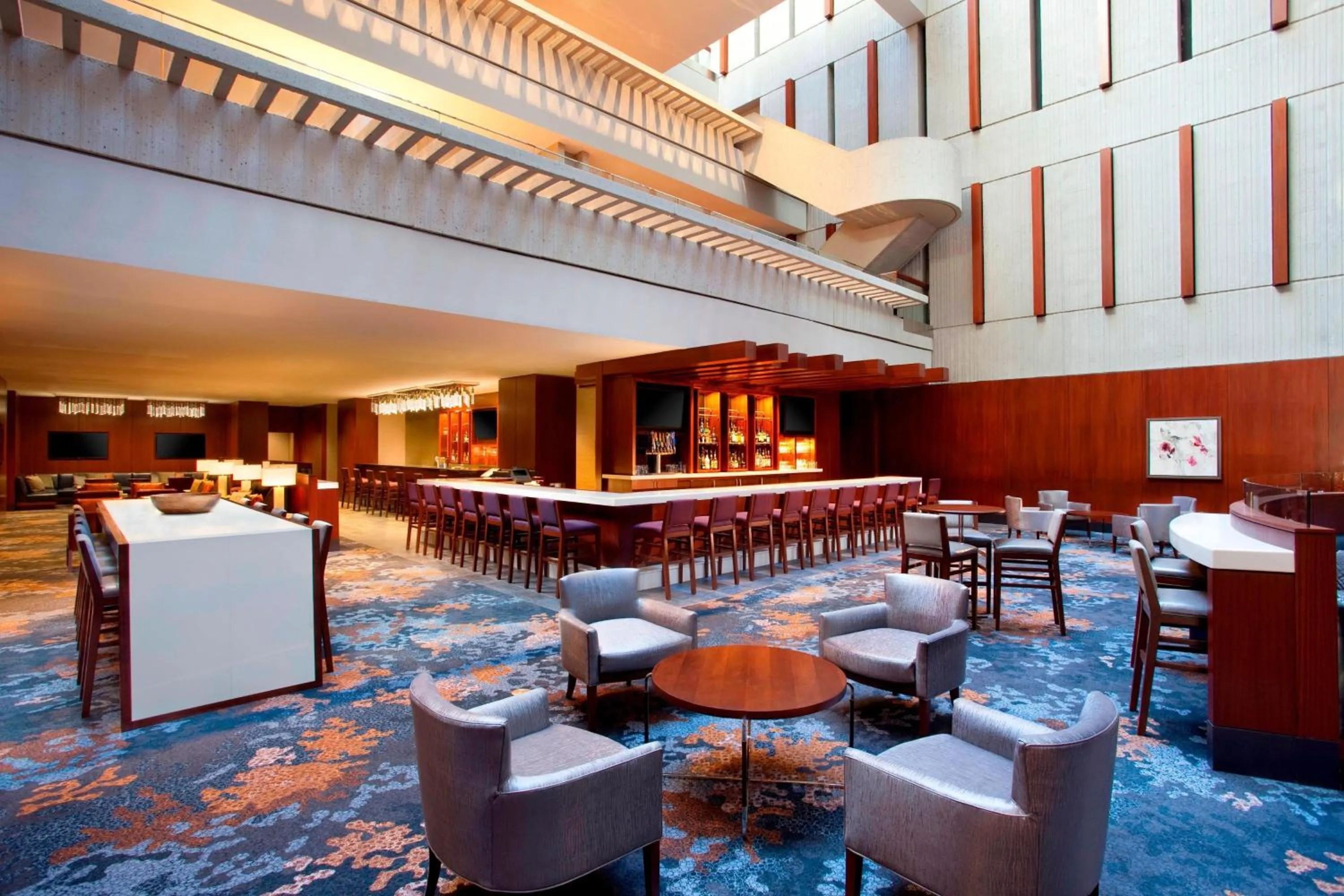 Lounge or bar in The Westin Peachtree Plaza, Atlanta