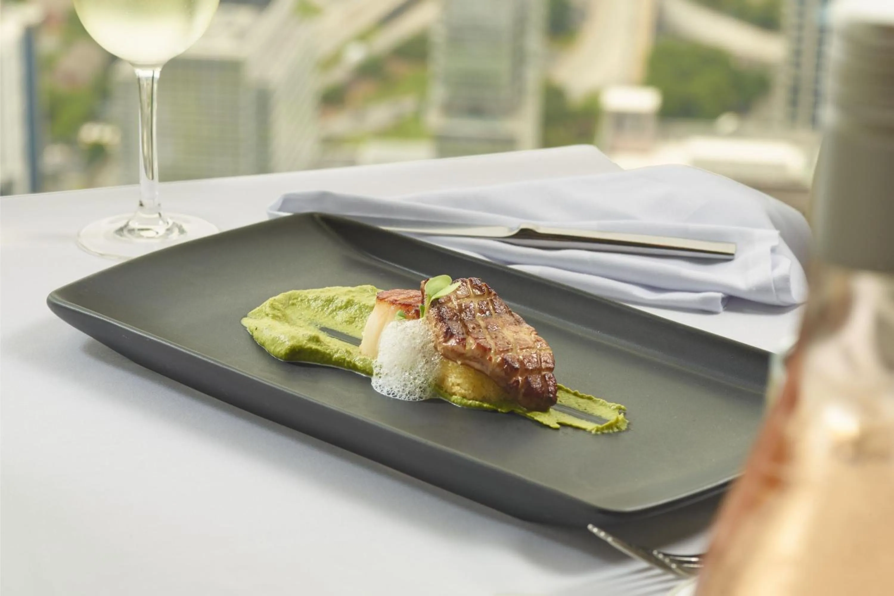 Restaurant/places to eat in The Westin Peachtree Plaza, Atlanta