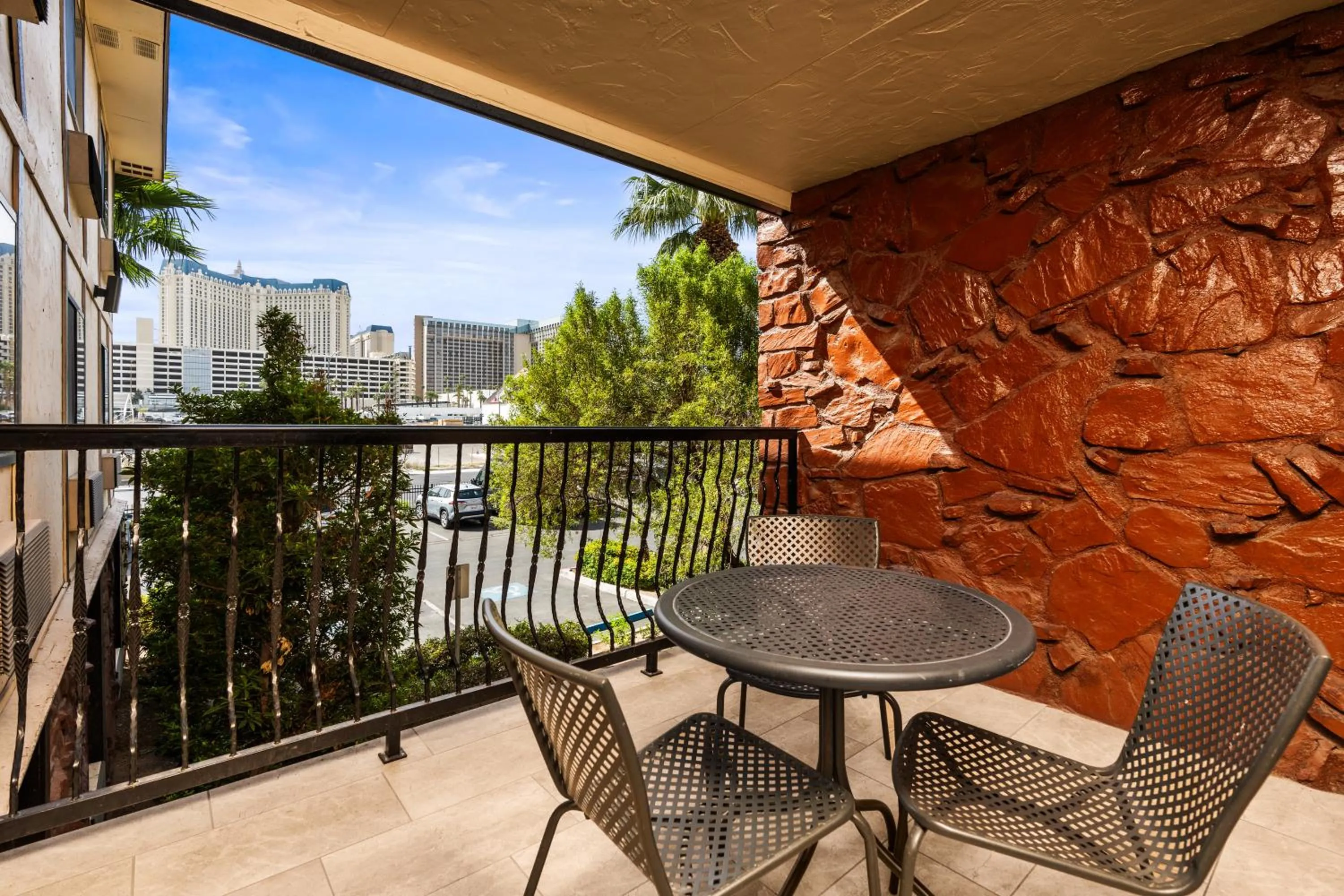 Patio in Ellis Island Hotel Casino & Brewery