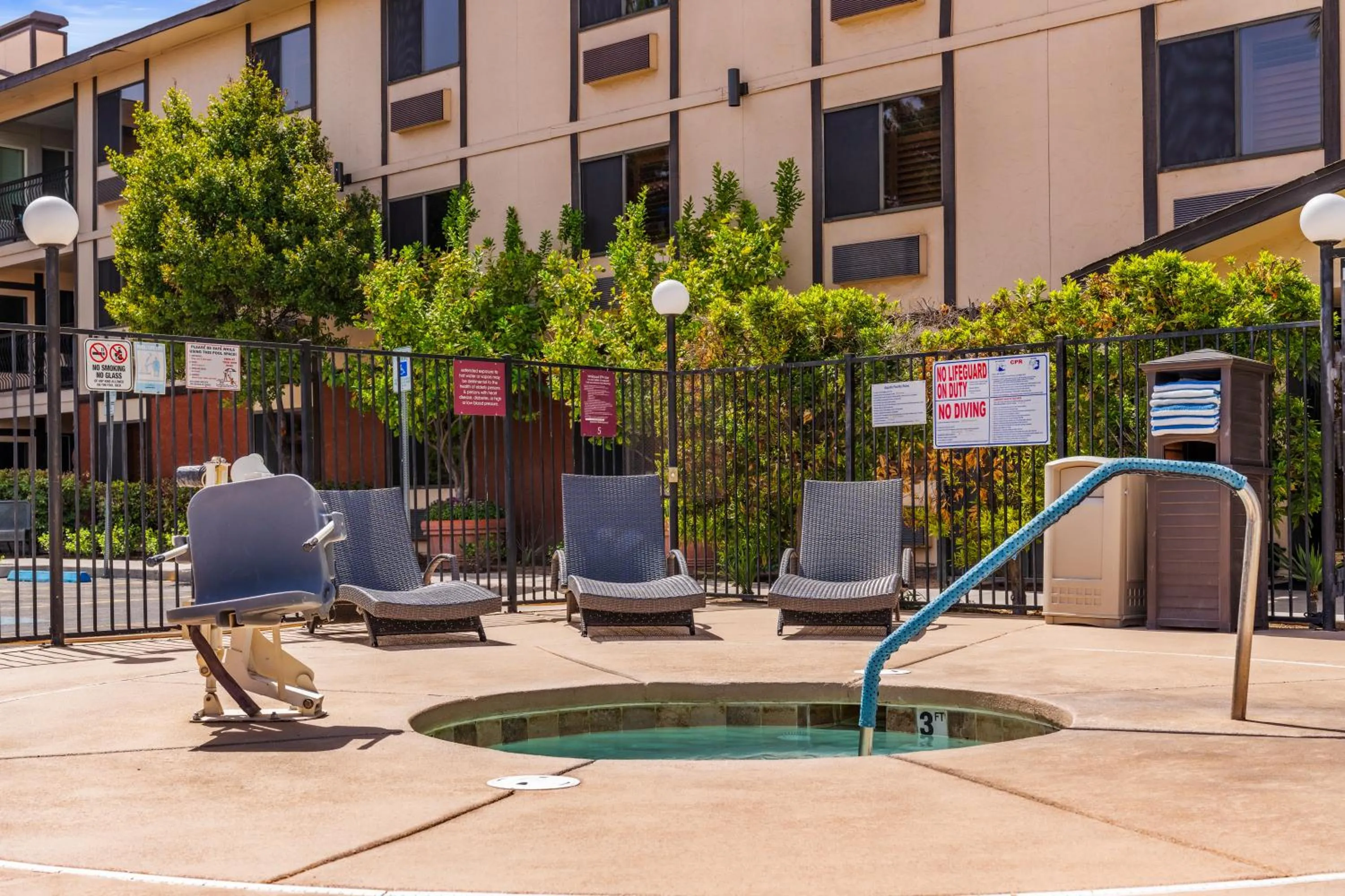 Hot Tub in Ellis Island Hotel Casino & Brewery