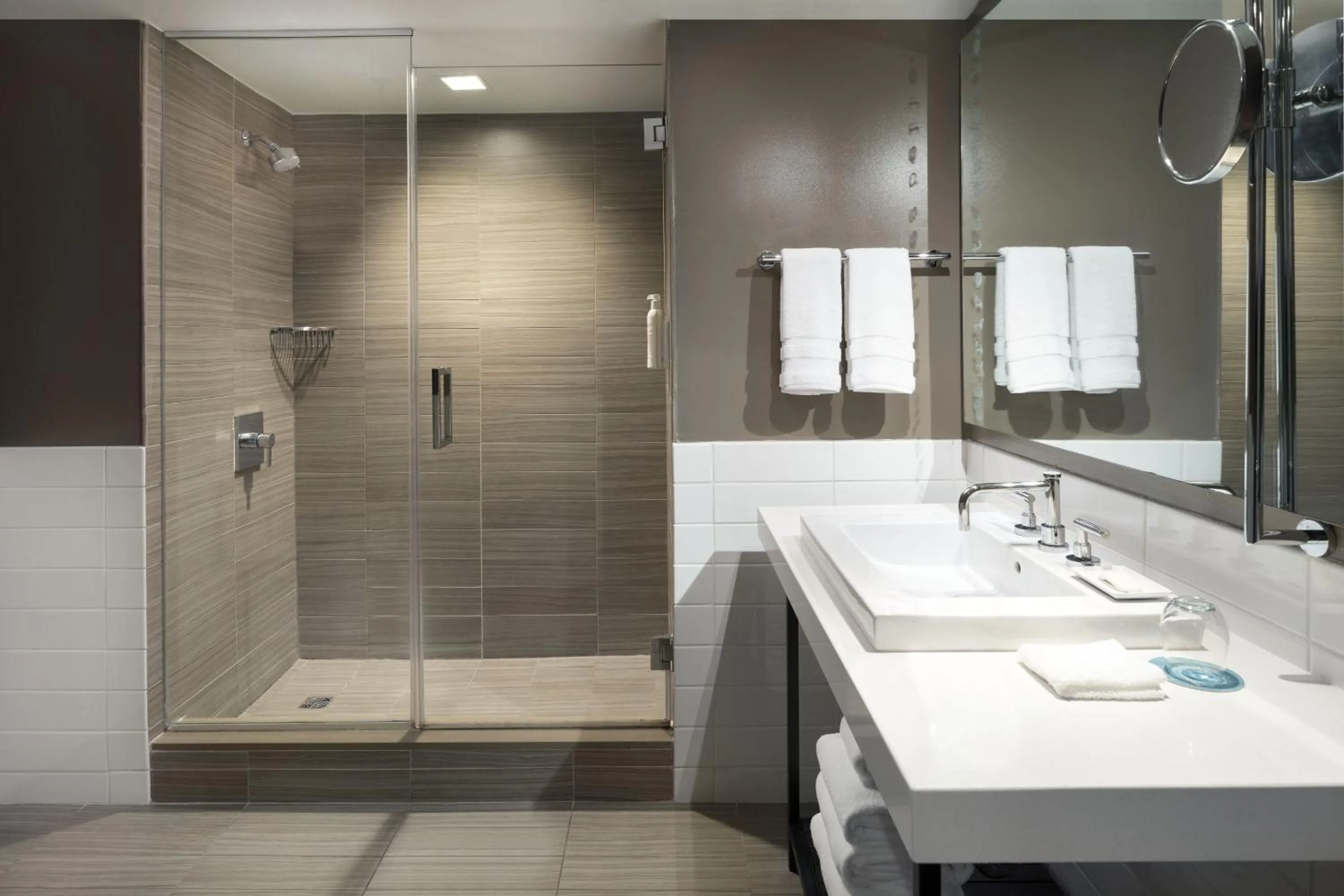 Bathroom in Le Meridien New Orleans