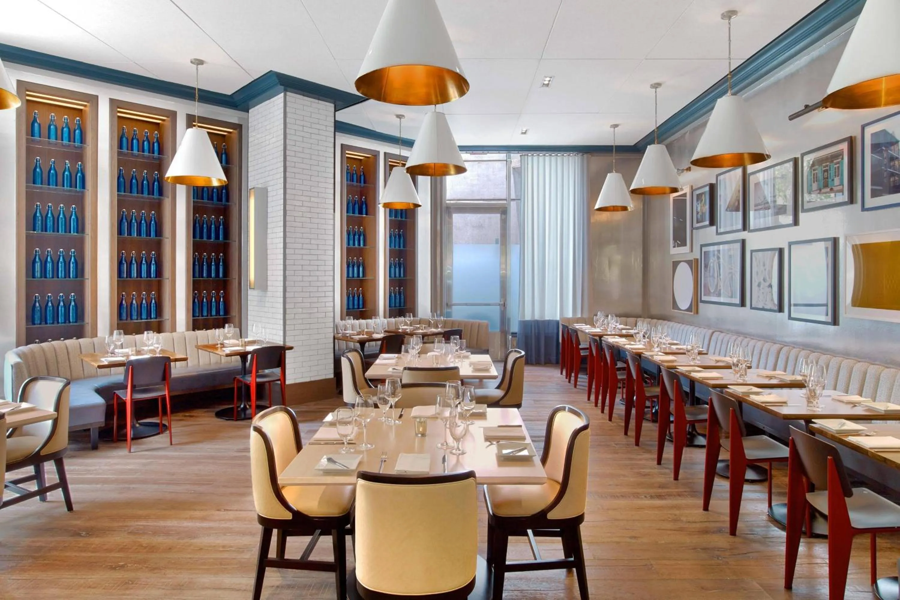 Restaurant/places to eat in Le Meridien New Orleans