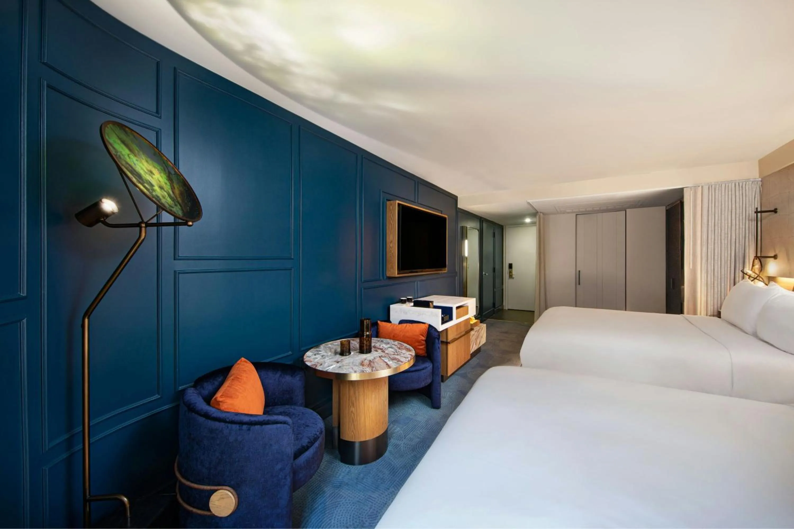 Photo of the whole room, Bed in Hotel de la Poste - French Quarter, A Renaissance Hotel