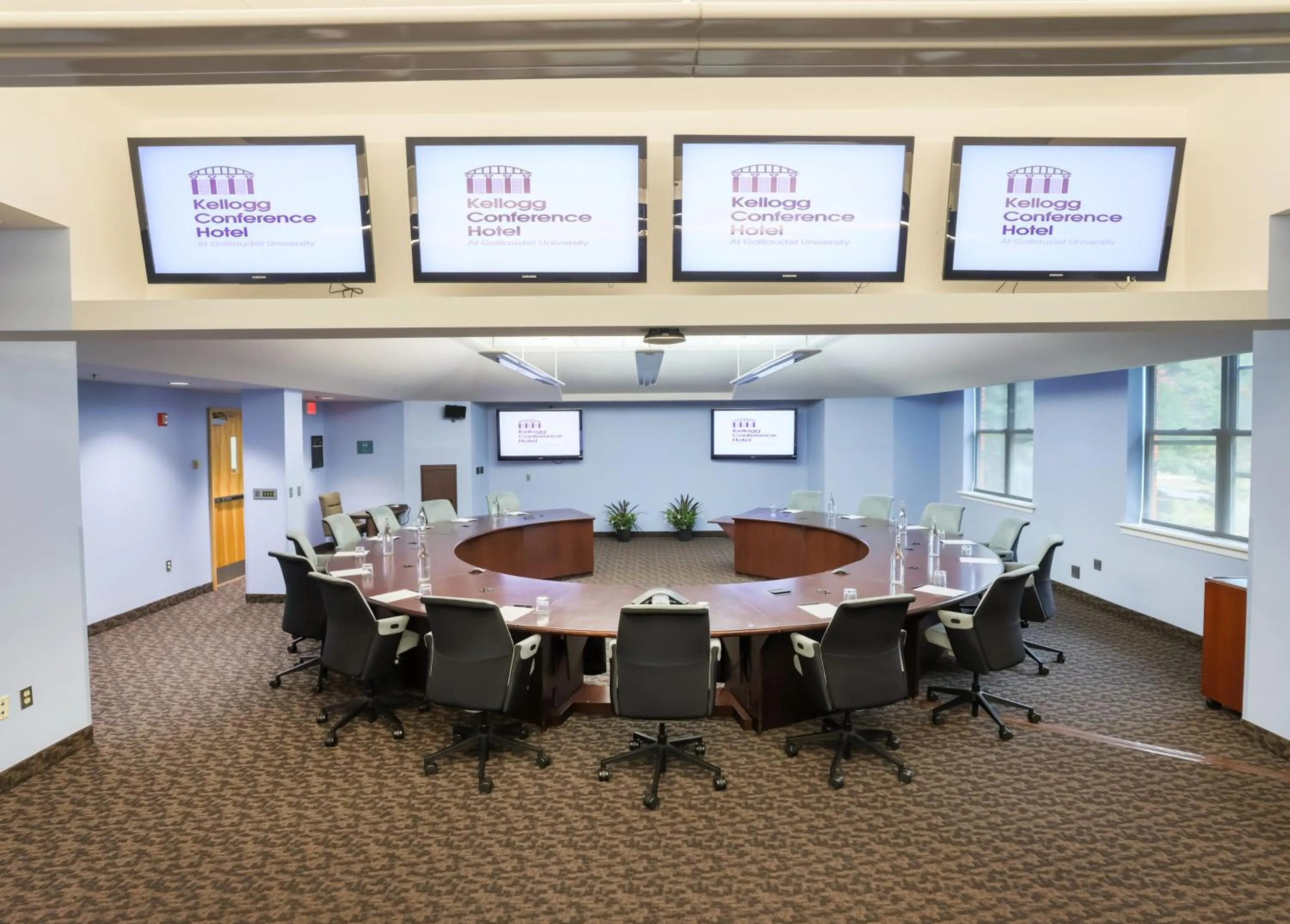 Meeting/conference room in Kellogg Conference Hotel Capitol Hill at Gallaudet University