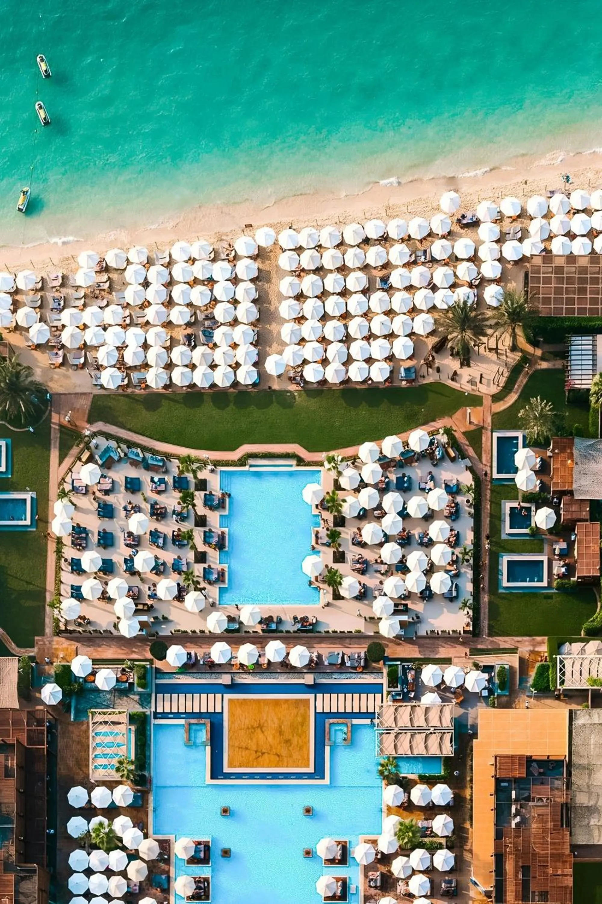 Swimming pool in Sonder by Marriott Bonvoy JBR The Walk Apartments