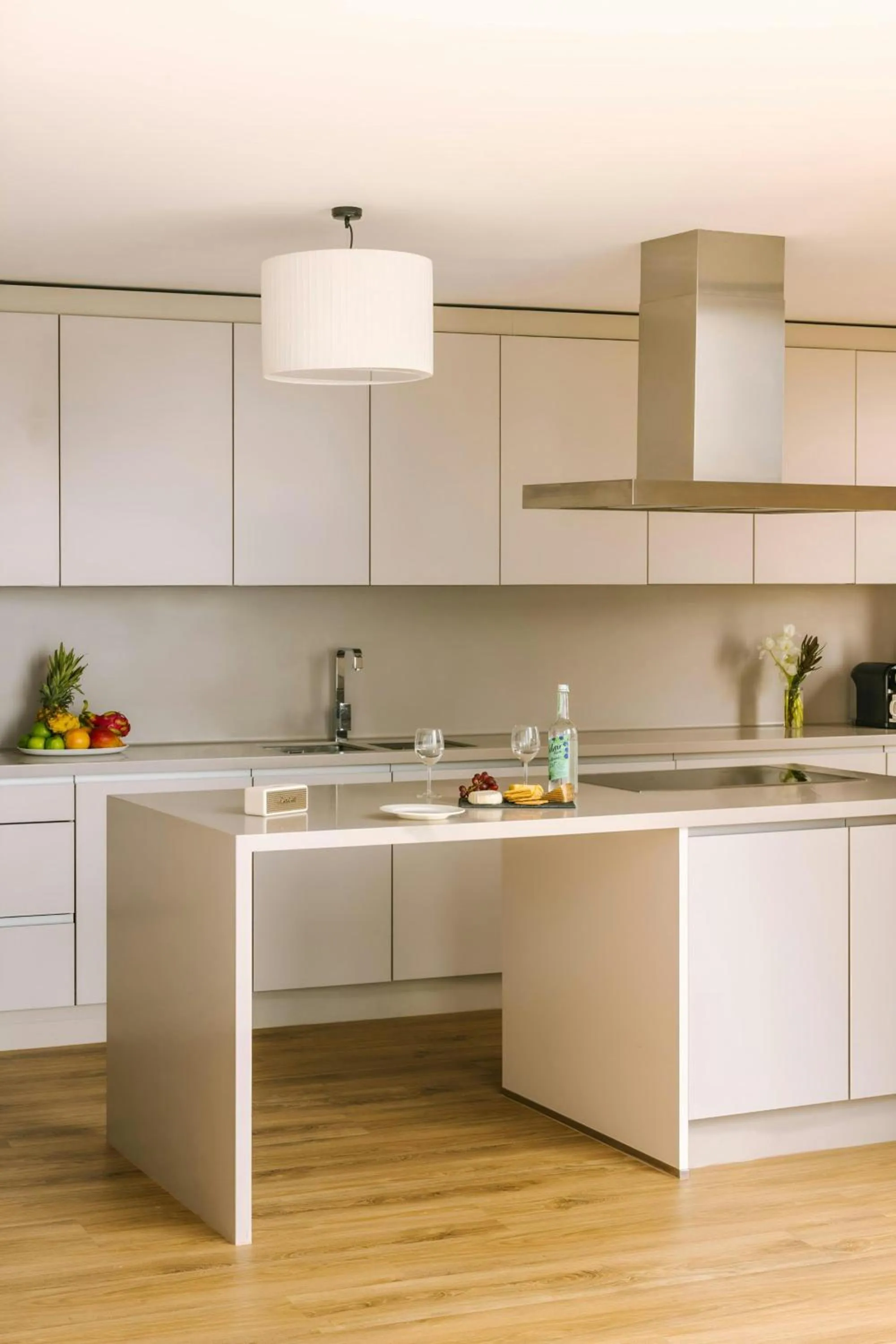 Kitchen or kitchenette in Sonder by Marriott Bonvoy JBR The Walk Apartments