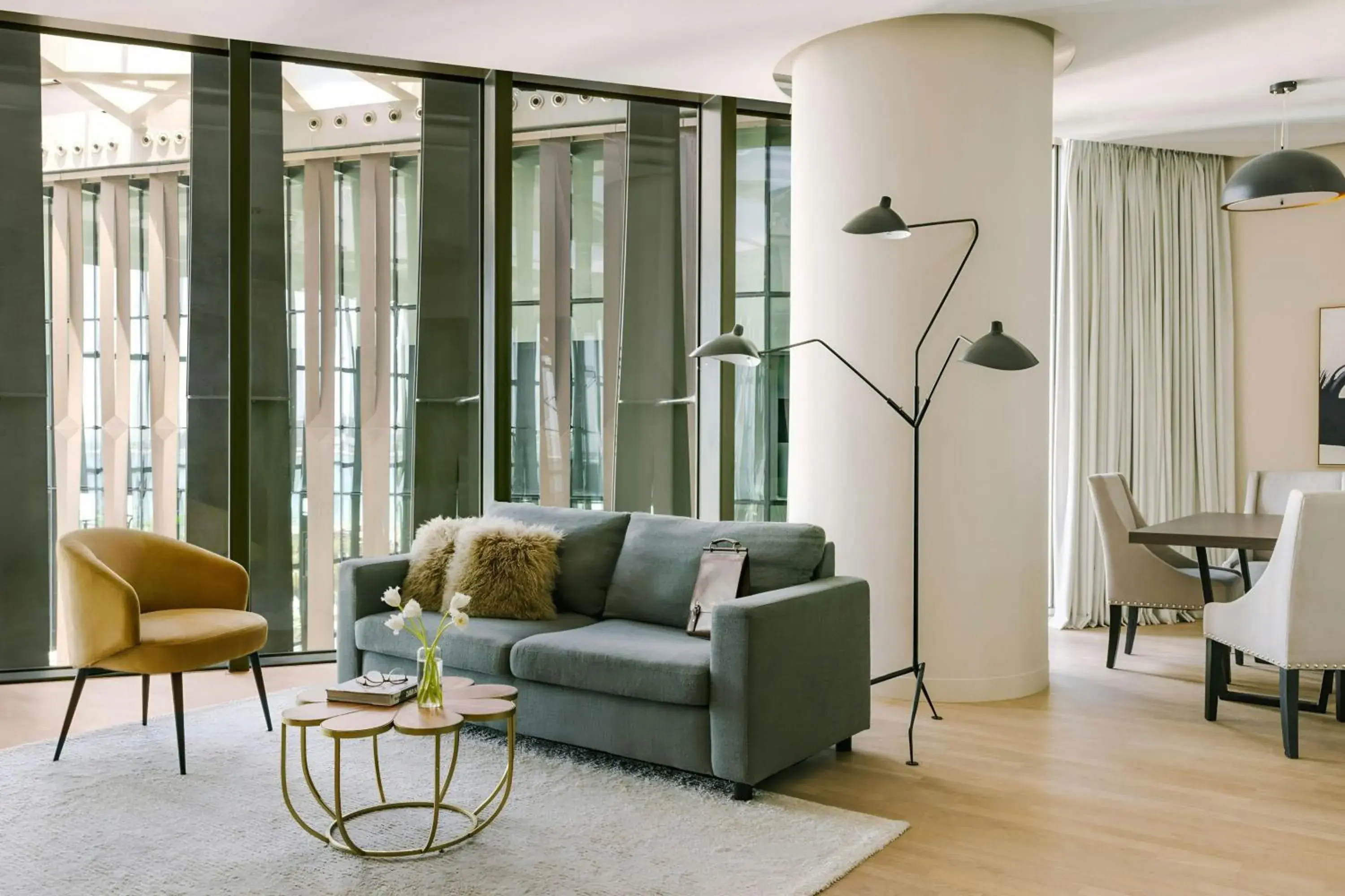 One-Bedroom Apartment with King or Queen Bed and Sofa Bed in Sonder by Marriott Bonvoy JBR The Walk Apartments One-Bedroom Apartment with King or Queen Bed and Sofa Bed in Sonder by Marriott Bonvoy JBR The Walk Apartments