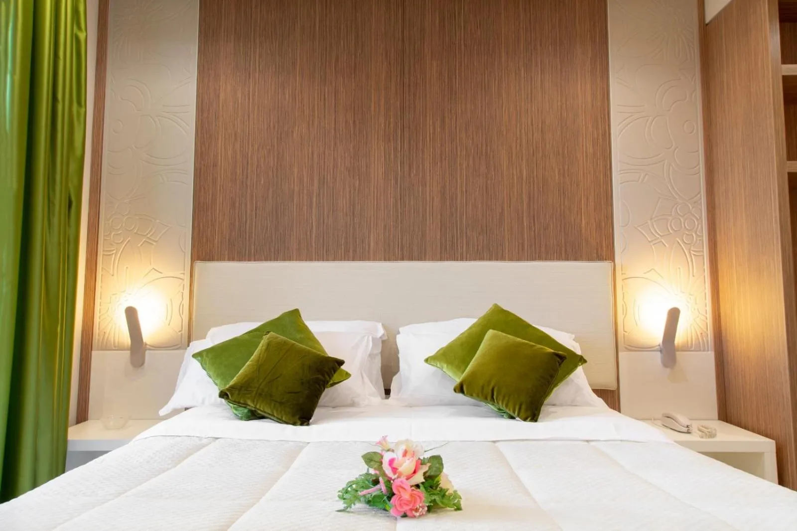 Bed in Hotel Miramare