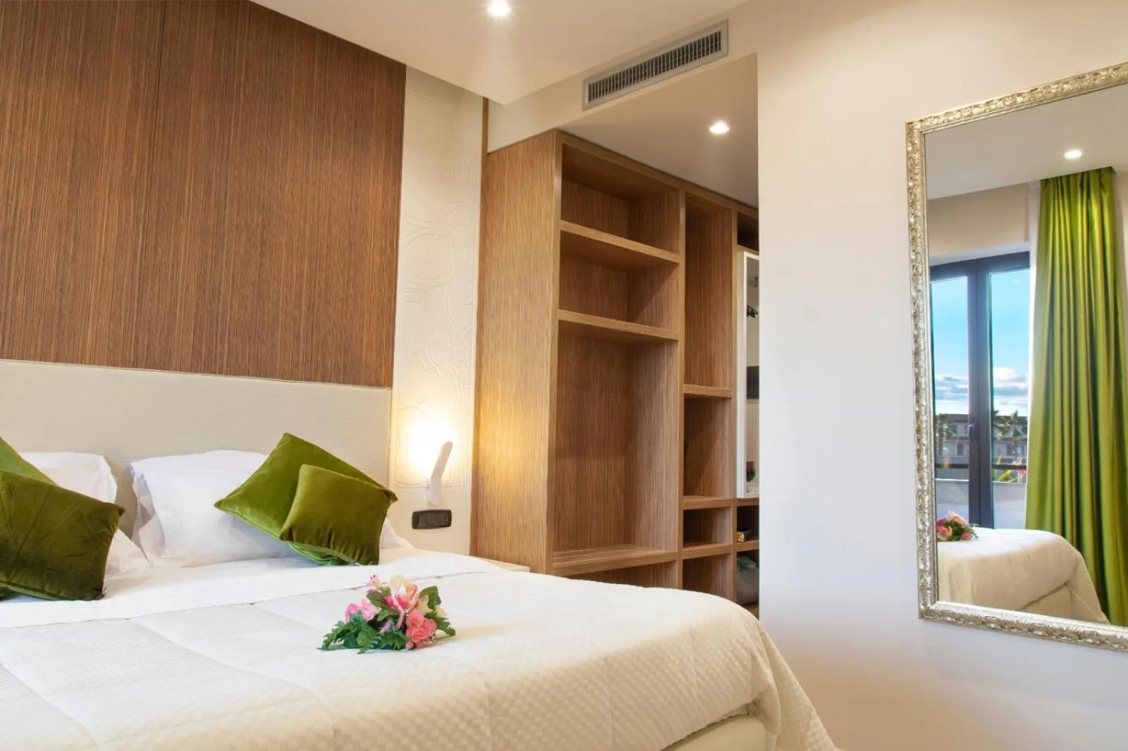 Bed in Hotel Miramare