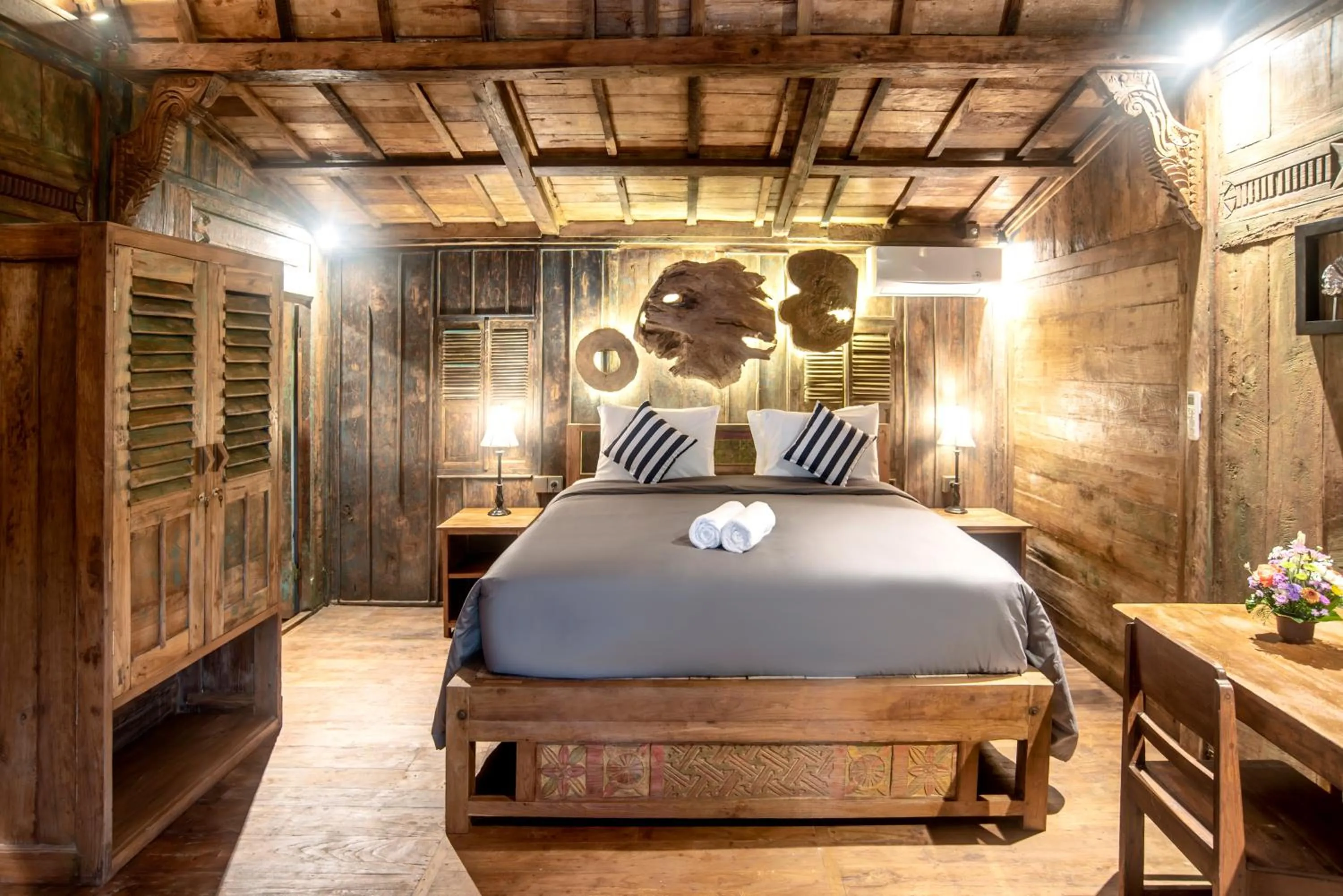 Bed in PNB Bali Villas