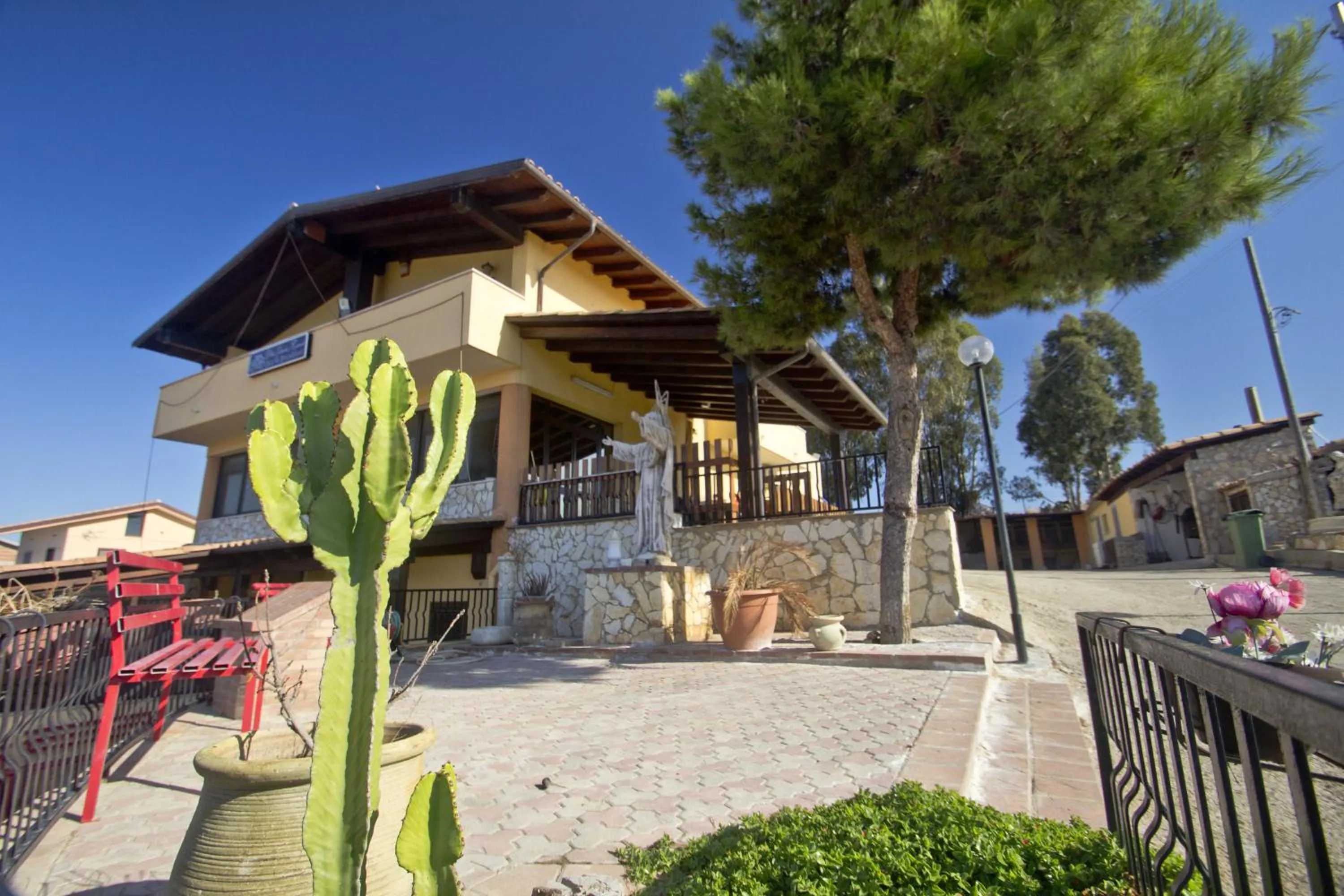 Garden in Villa Jolanda & Carmelo