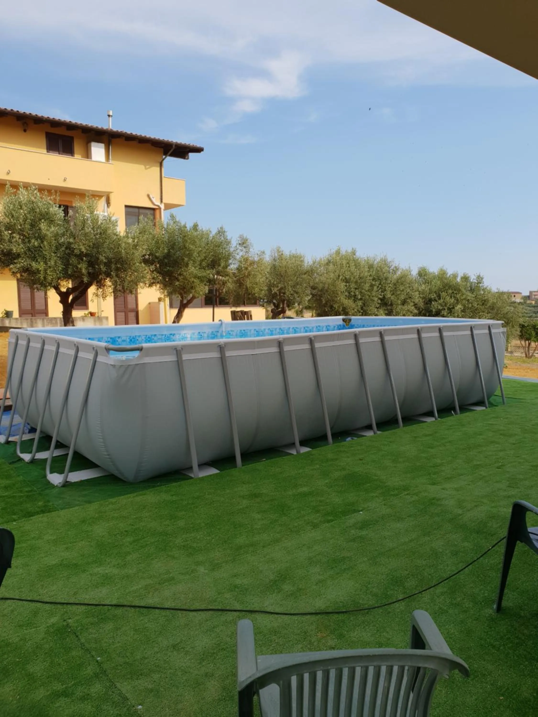 Swimming pool in Villa Jolanda & Carmelo