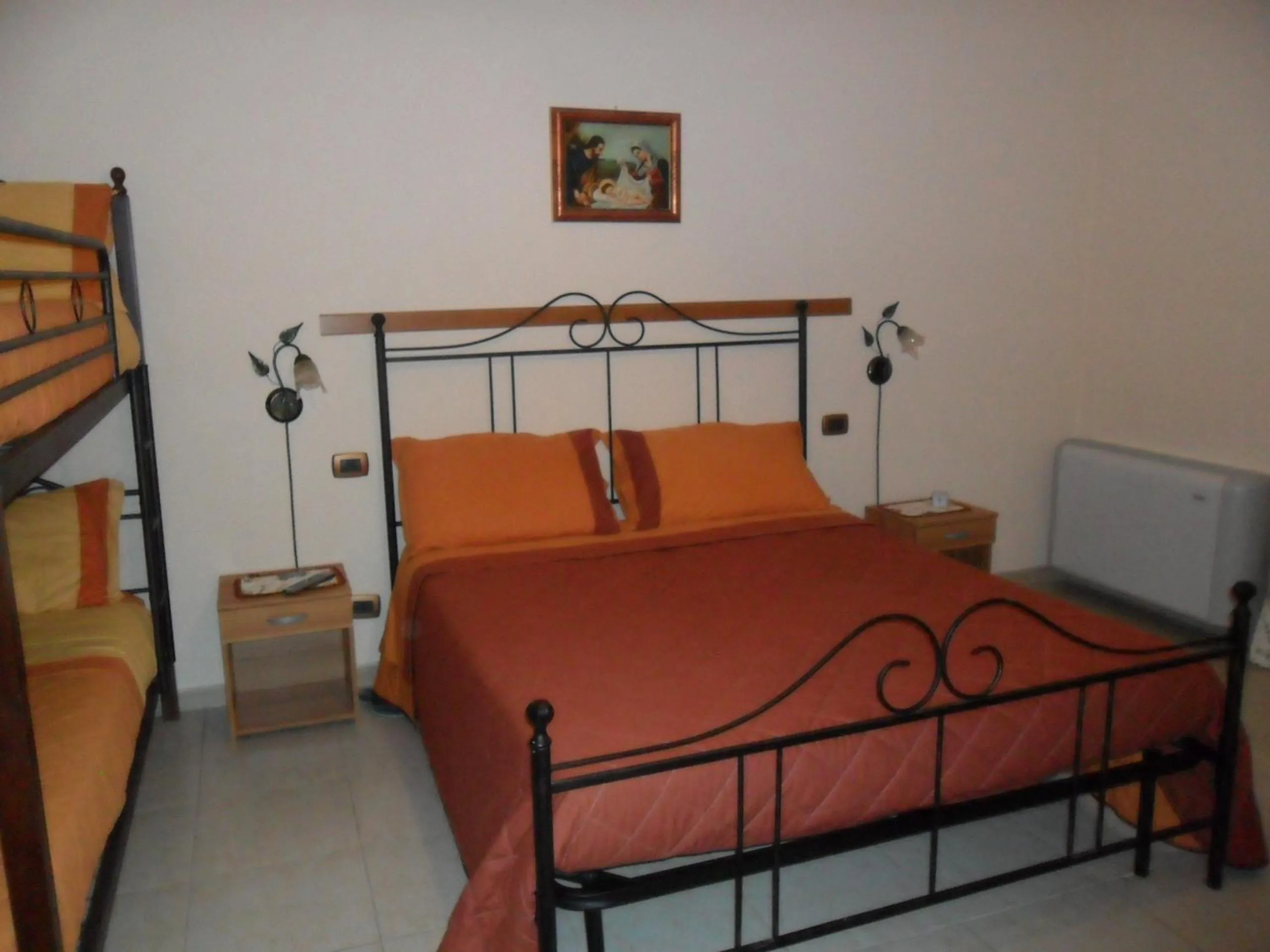 bunk bed in Villa Jolanda & Carmelo