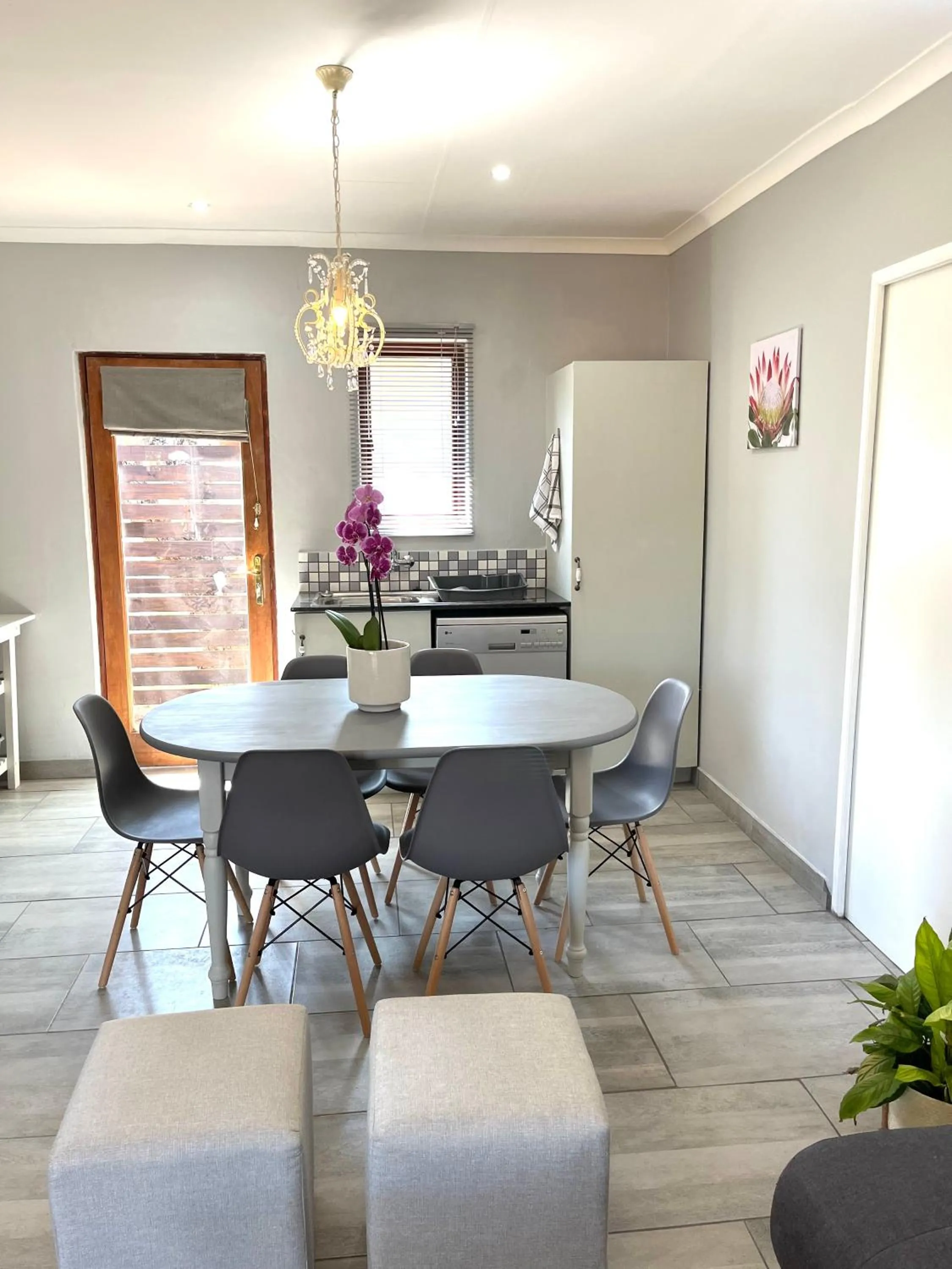 Thyme Inn on Greenway