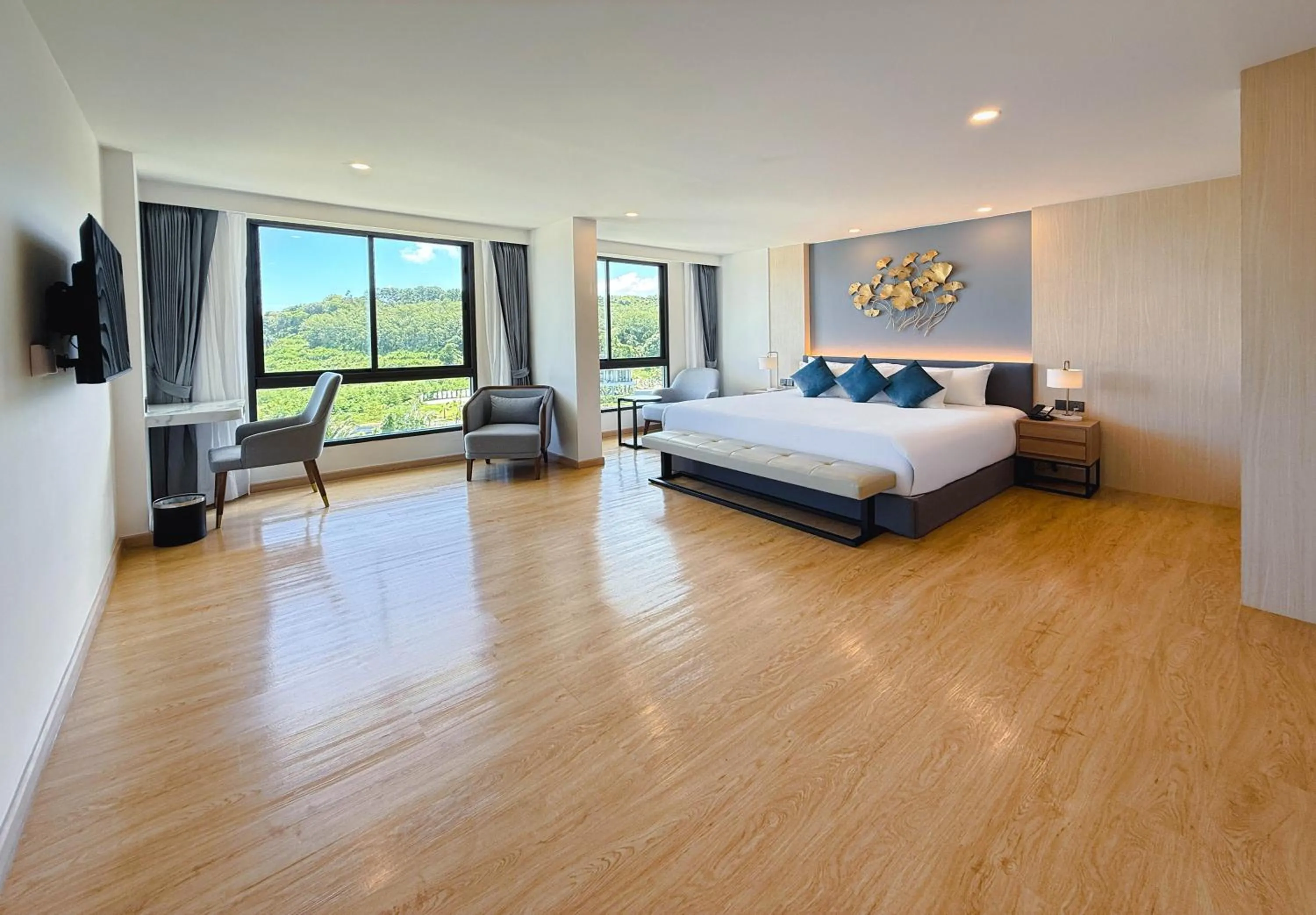 Bed in Wyndham La Vita Rawai Phuket