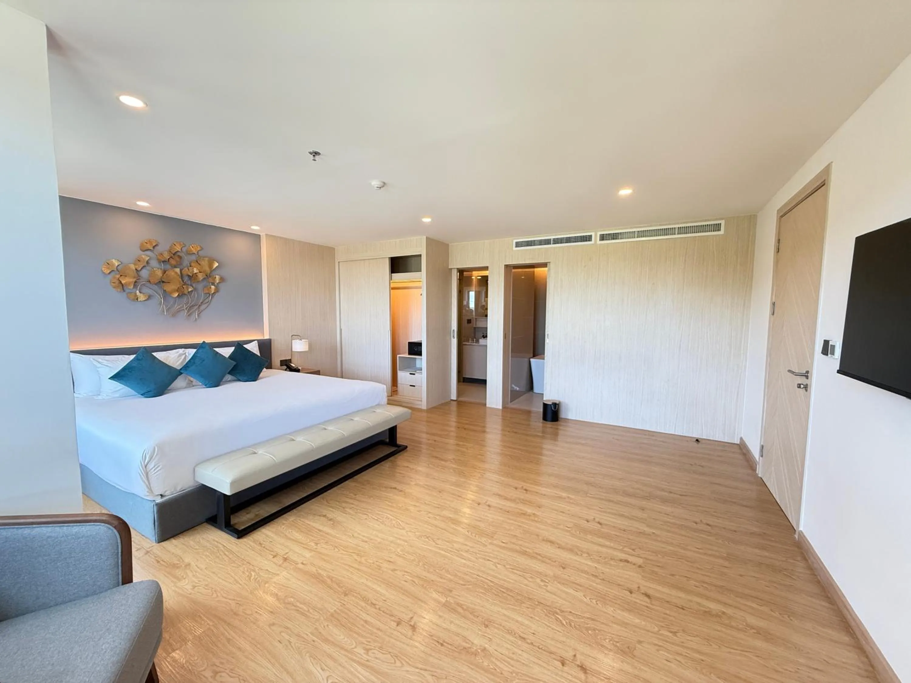 Bed in Wyndham La Vita Rawai Phuket