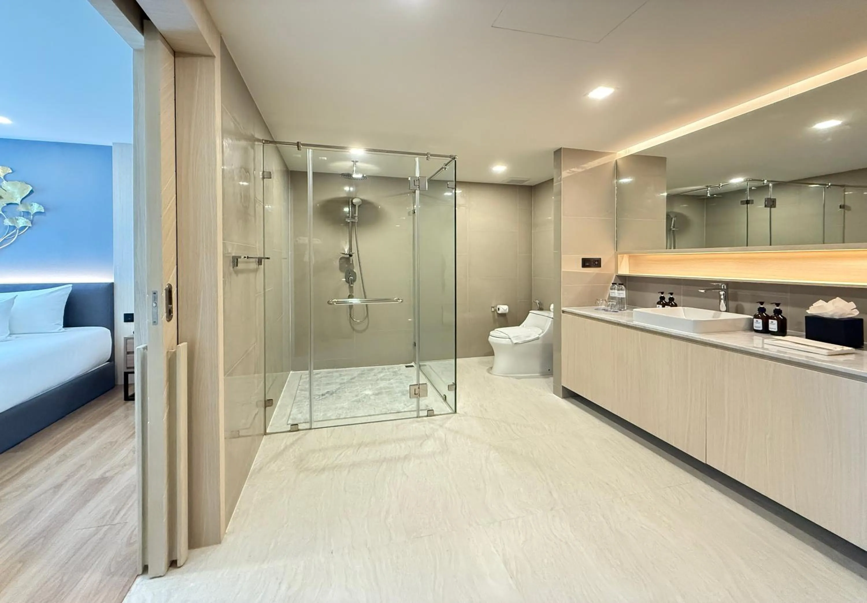 Shower in Wyndham La Vita Rawai Phuket