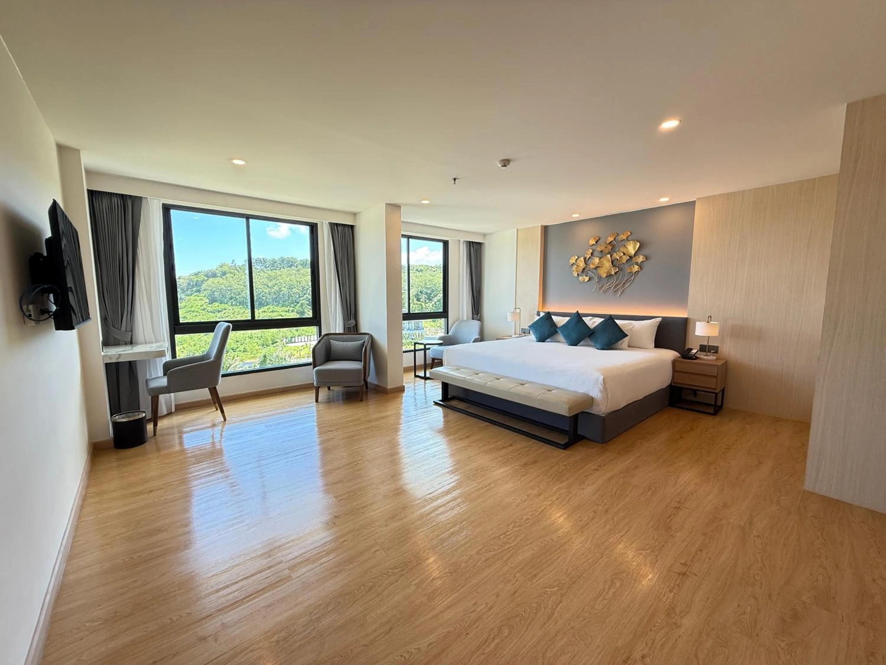 Bedroom, Bed in Wyndham La Vita Rawai Phuket