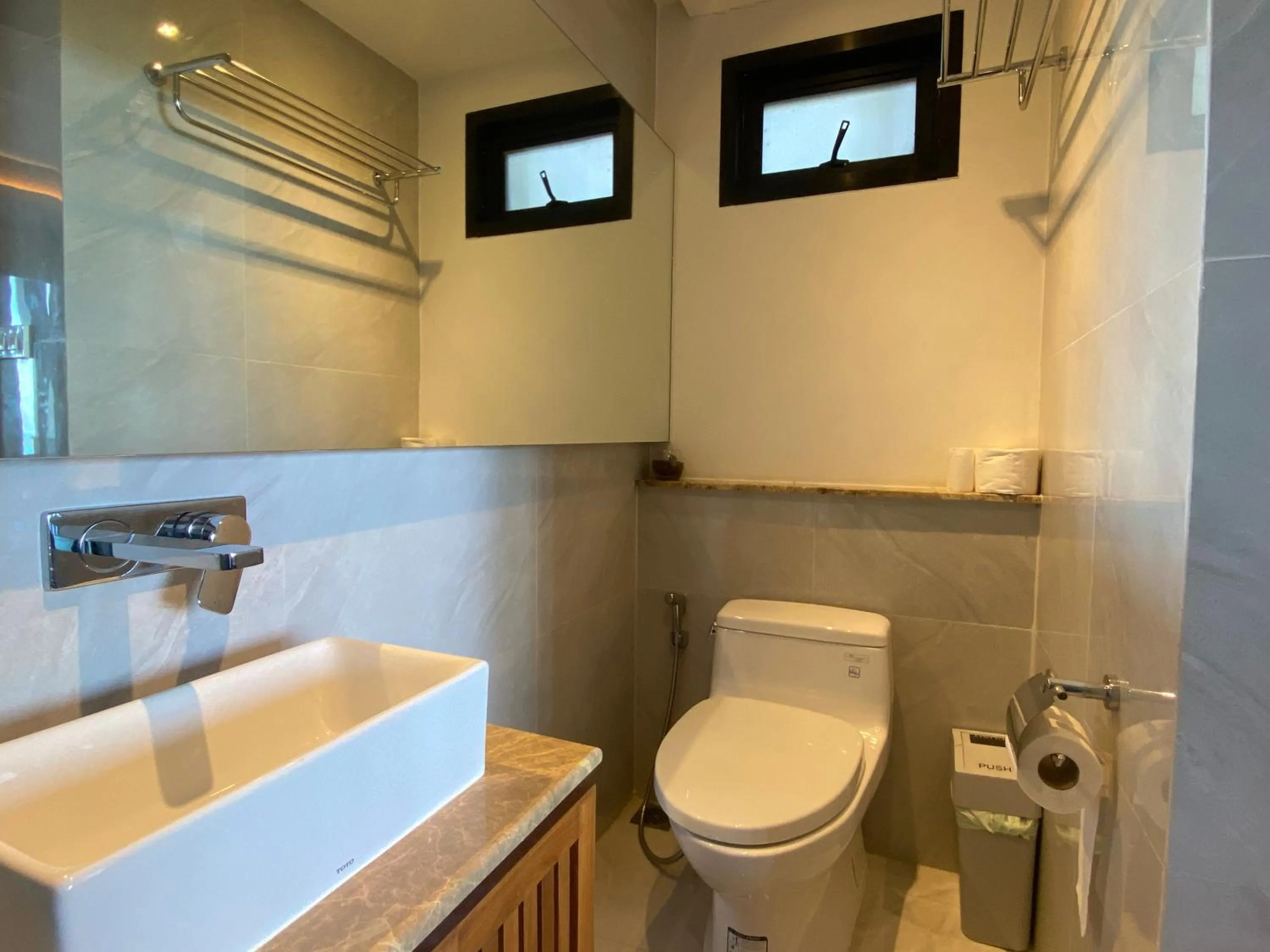 Bathroom in Phuket View Coffee and Resort