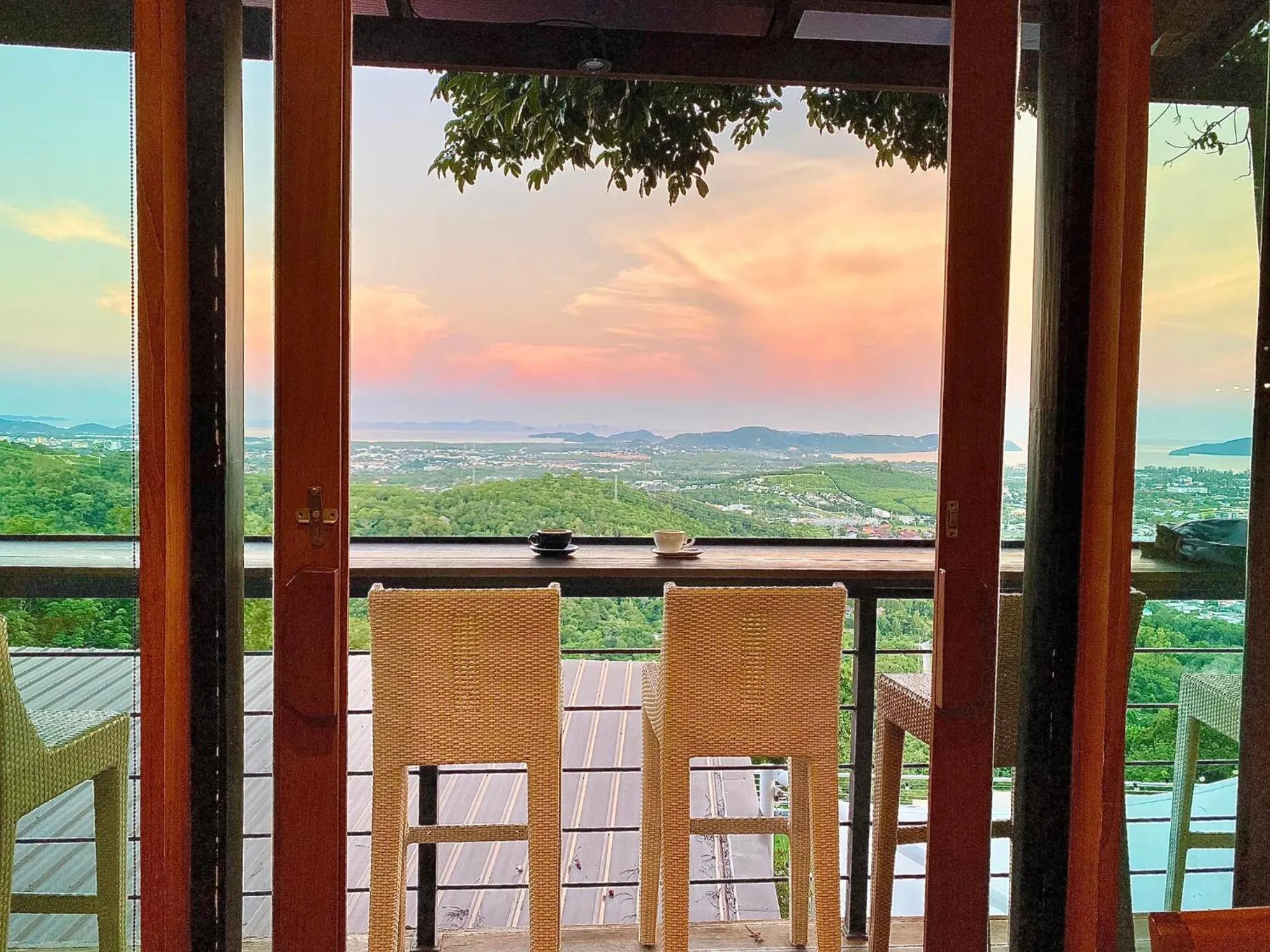 Property building in Phuket View Coffee and Resort