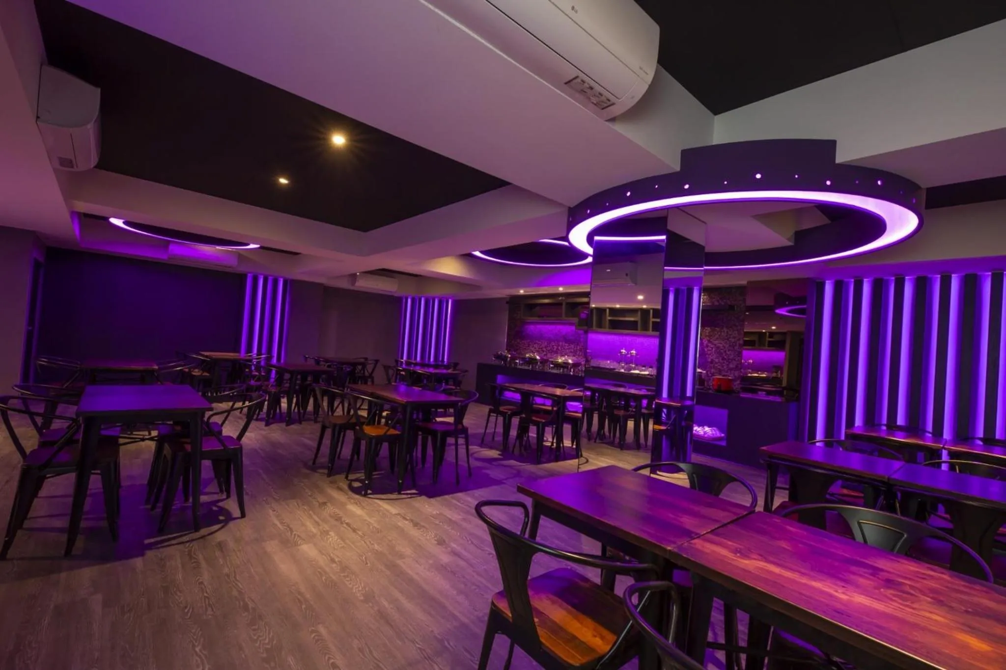 Restaurant/places to eat in Seven Fukun Hotel