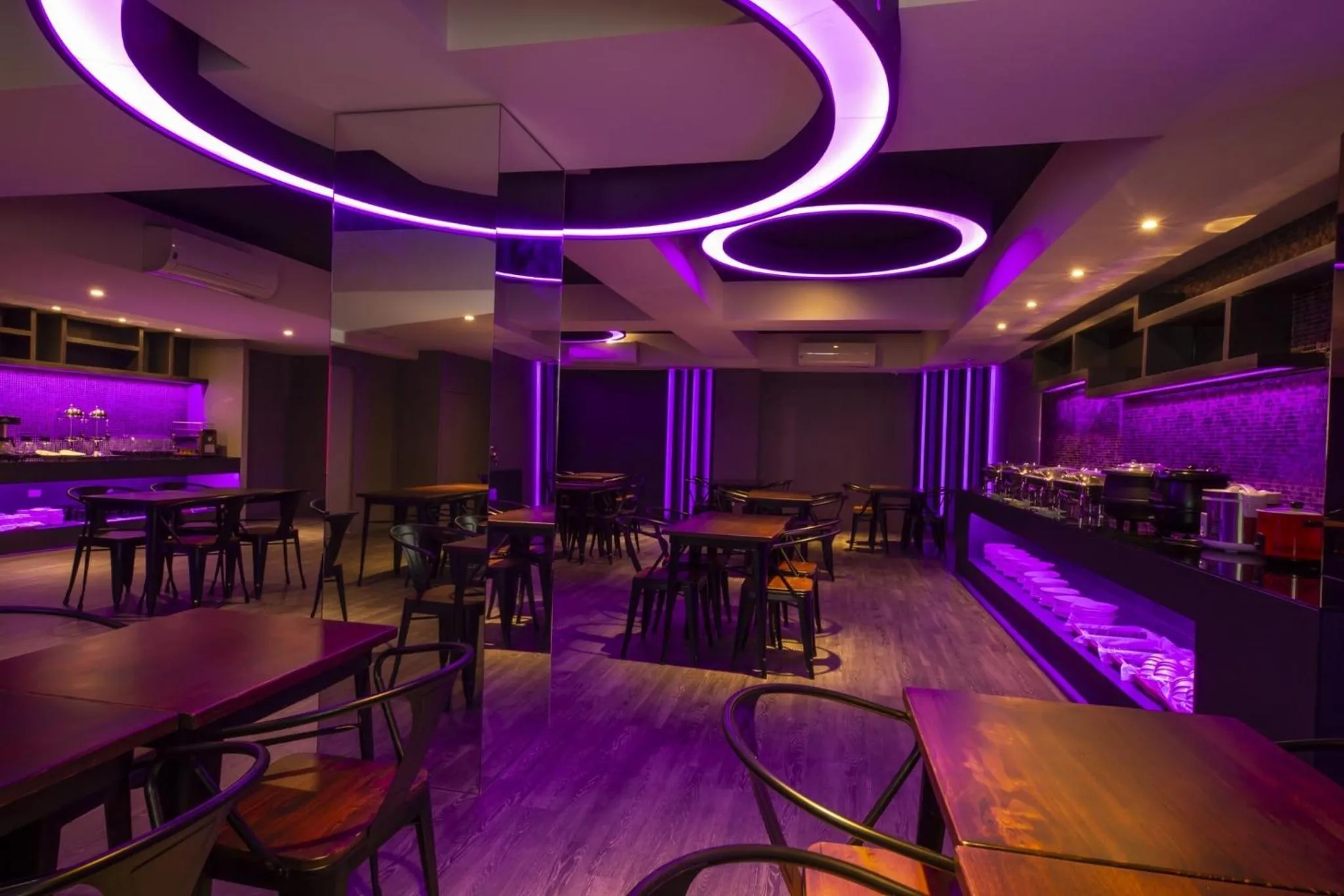 Restaurant/places to eat in Seven Fukun Hotel