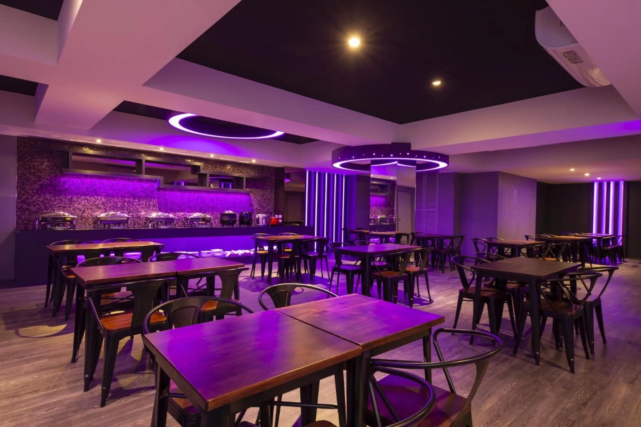 Restaurant/places to eat in Seven Fukun Hotel