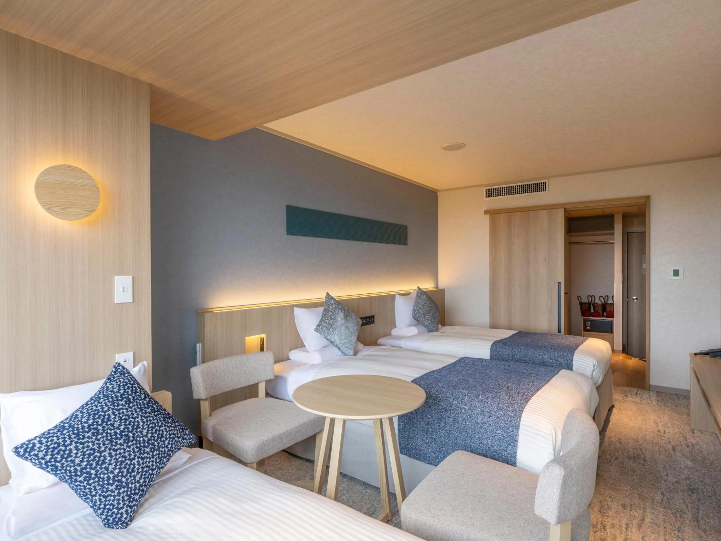 Photo of the whole room, Bed in KAMENOI HOTEL Kamogawa