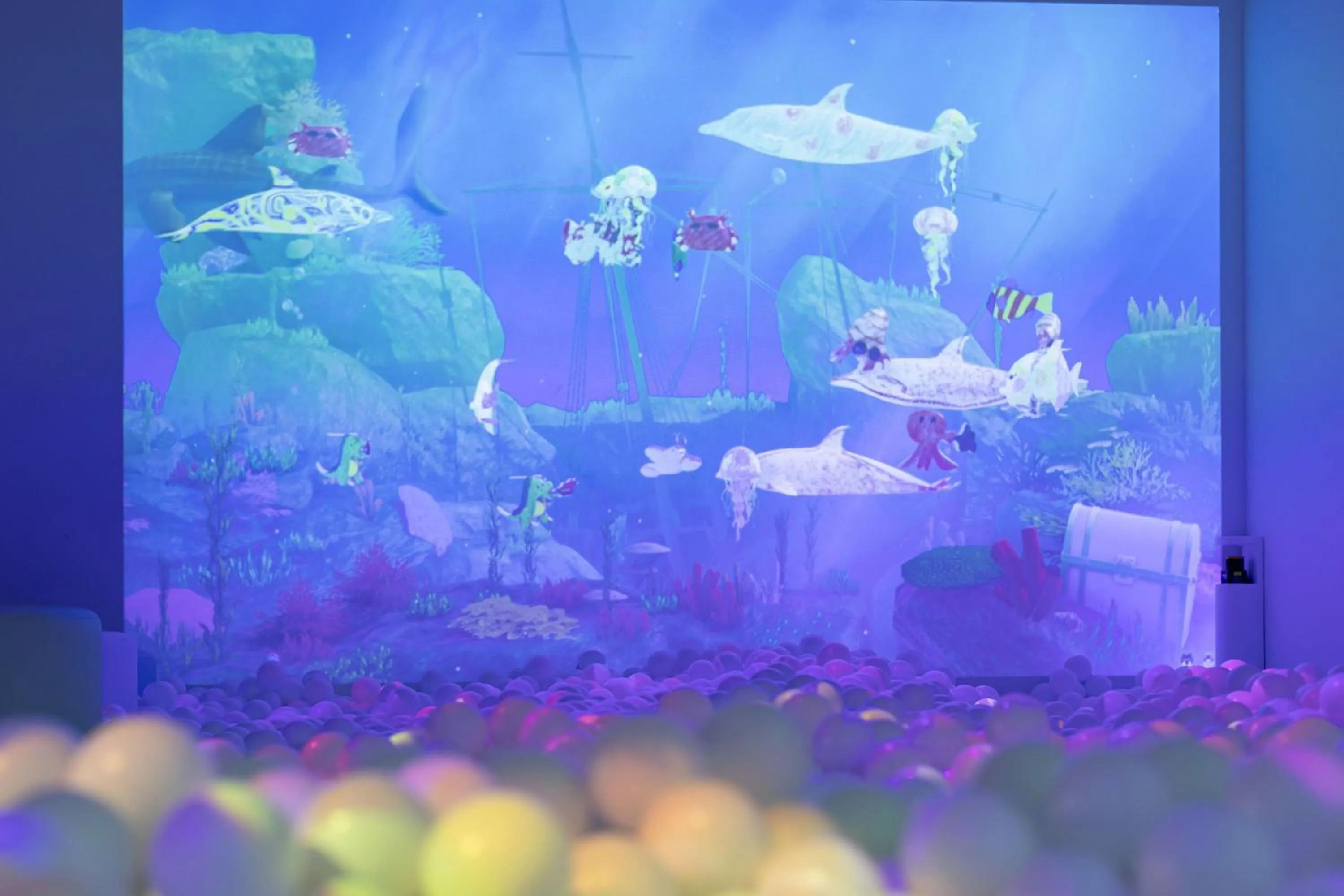 children in KAMENOI HOTEL Kamogawa