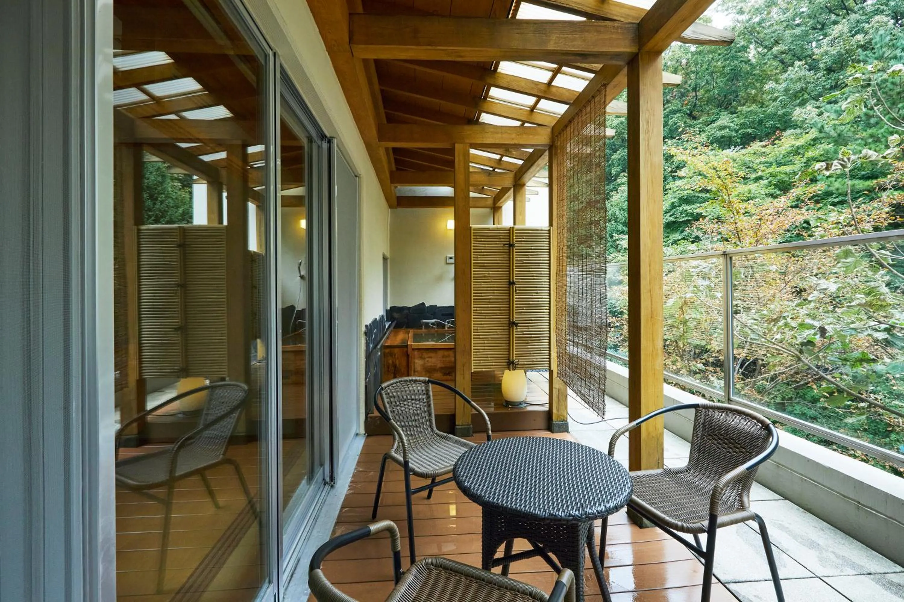 Photo of the whole room in KAMENOI HOTEL SHIOBARA Dog Friendly Hotel