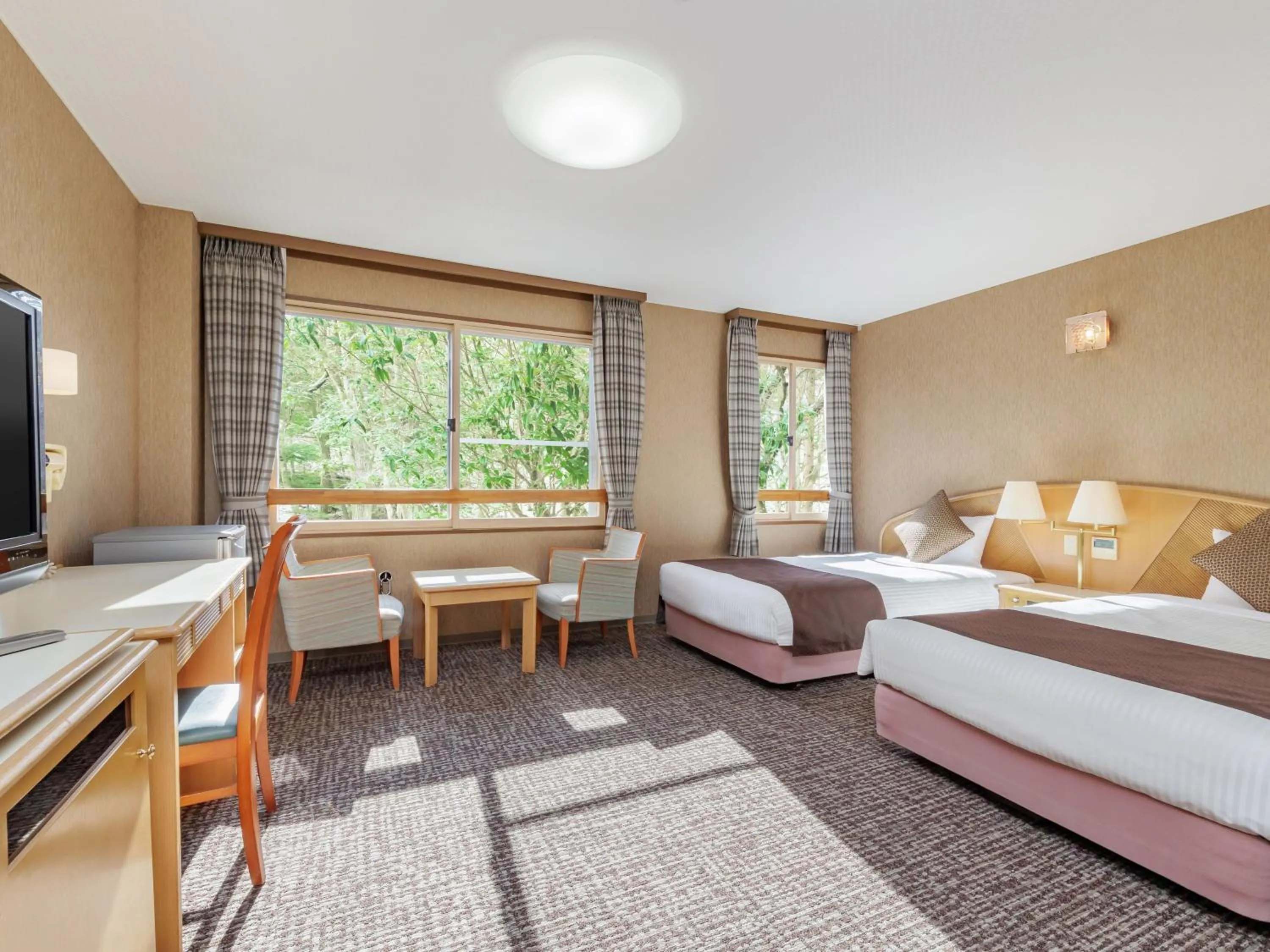 Photo of the whole room, Bed in KAMENOI HOTEL SHIOBARA Dog Friendly Hotel