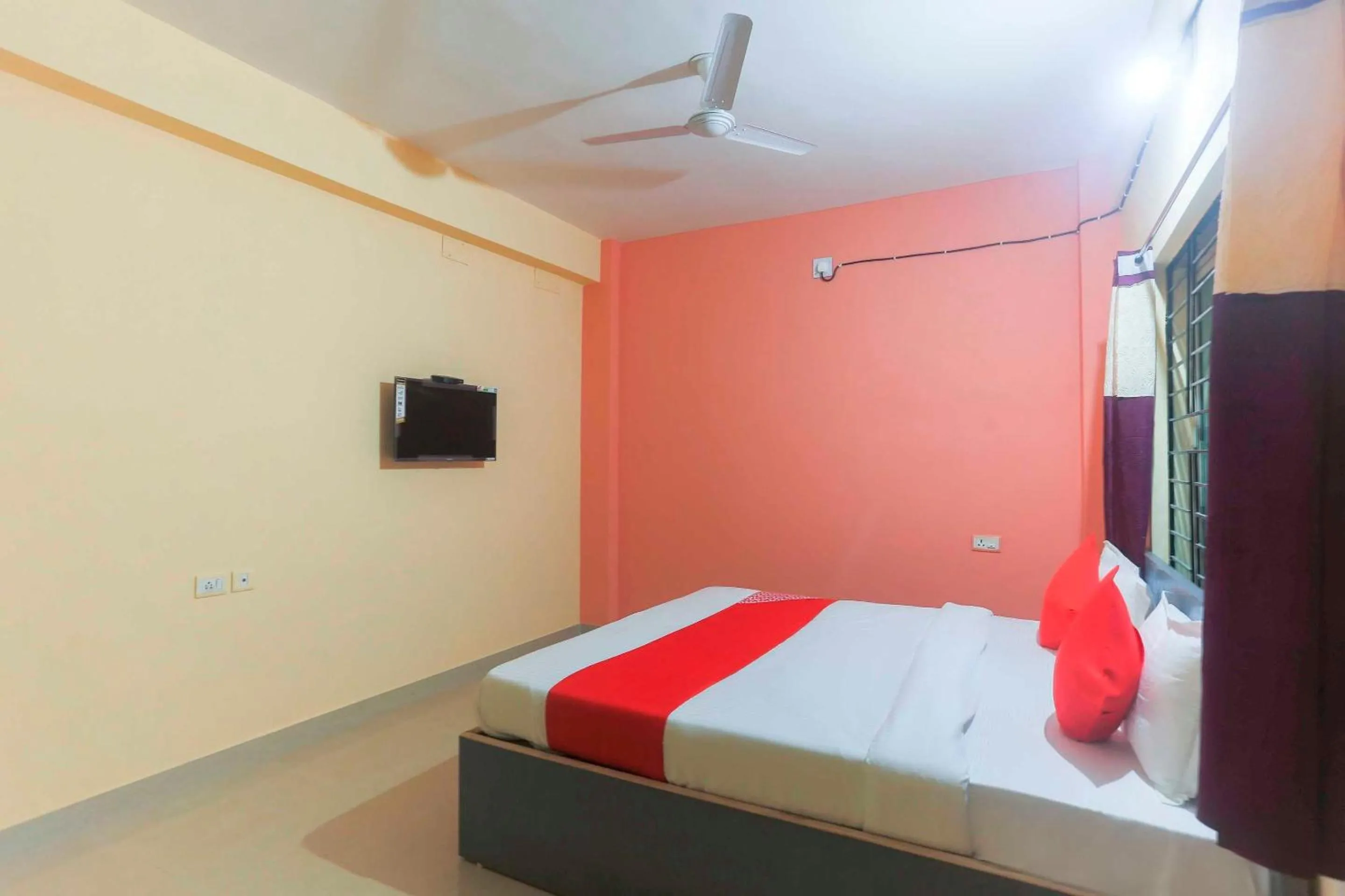 Bedroom, Bed in Hotel O Avigna Residency