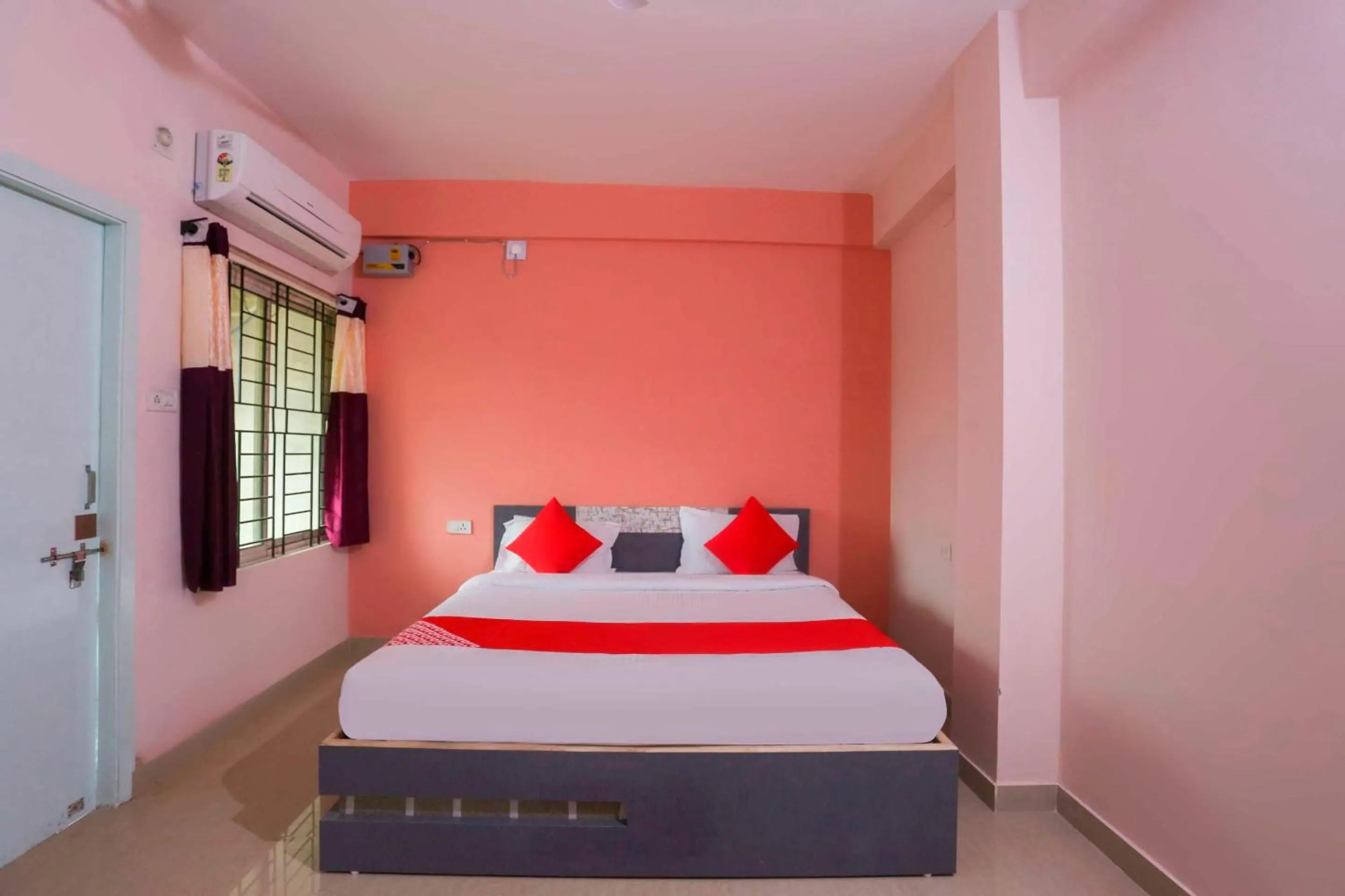Bedroom, Bed in Hotel O Avigna Residency