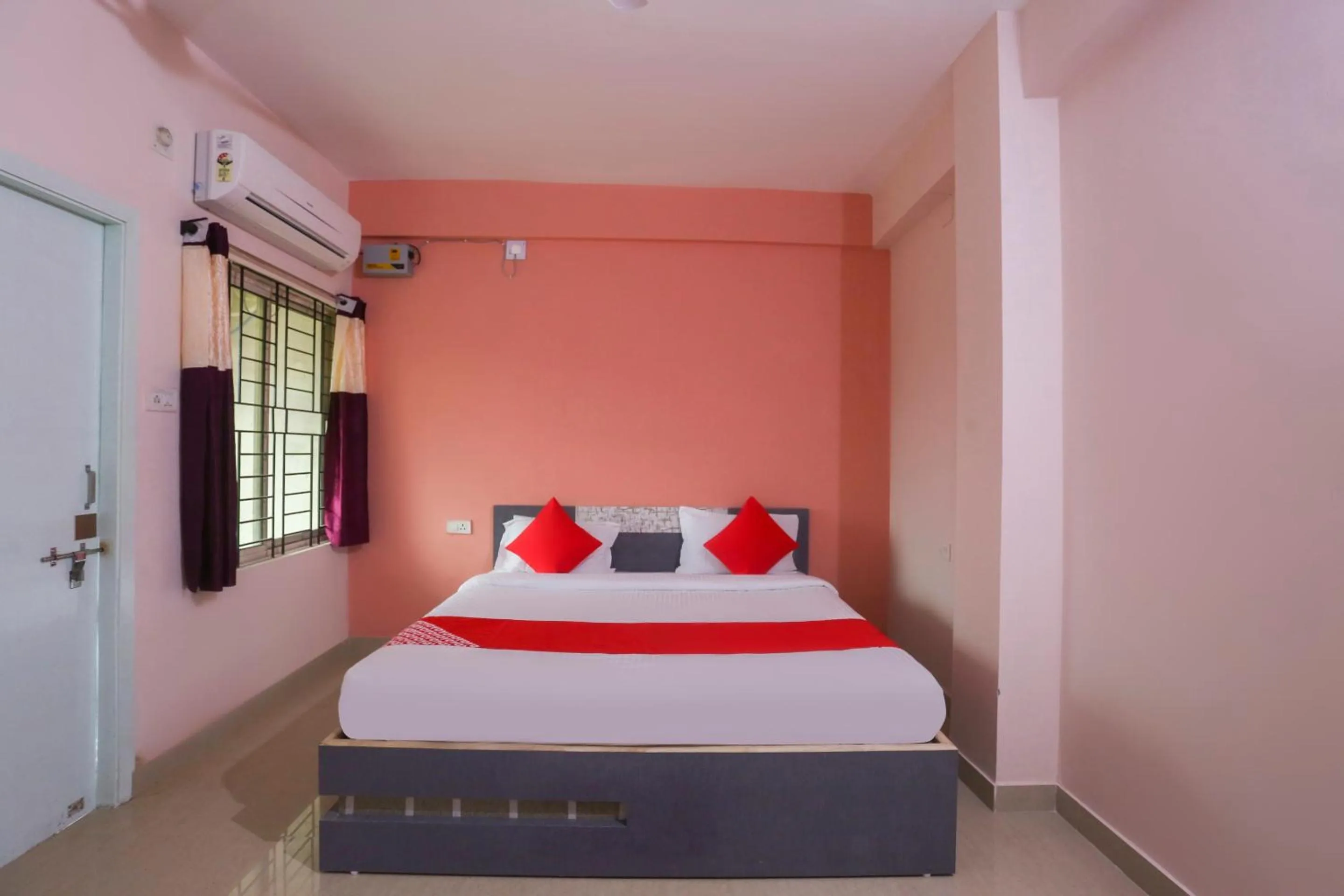 Bedroom, Bed in Hotel O Avigna Residency